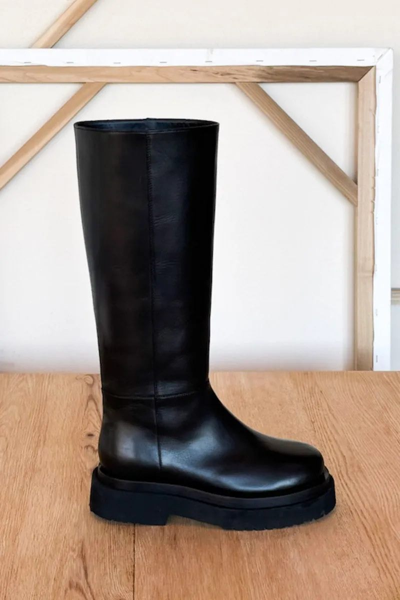 Trooper Bucket Boot - Black sold by Emerson Fry product image thumbnail 2