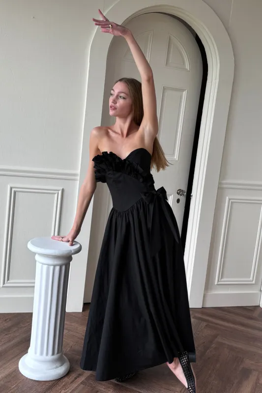 Sculptural Atelier Dress - Black made by Emerson Fry