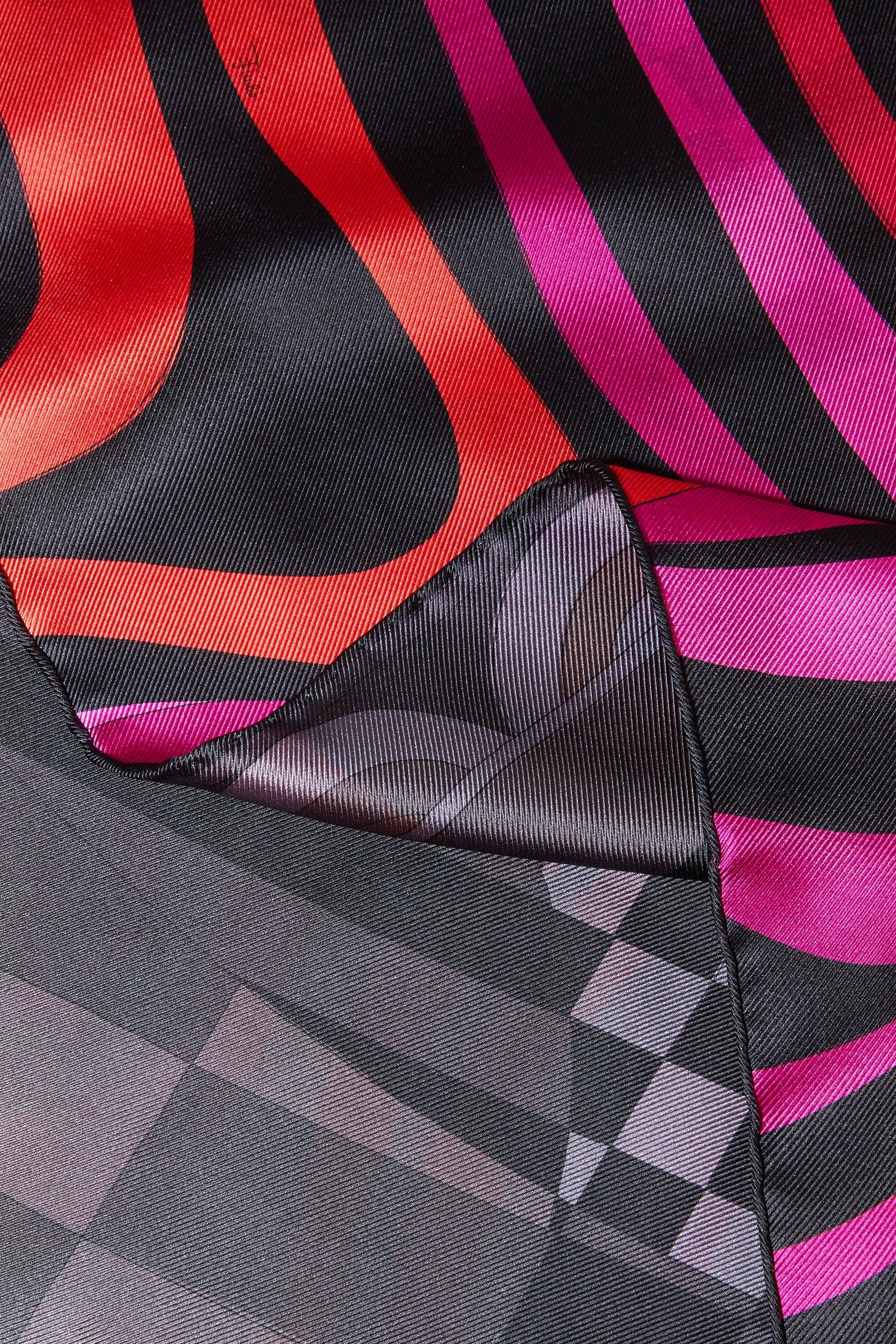 Carré grande in seta con stampe Giardino e Marmo sold by Emilio Pucci product image thumbnail 4