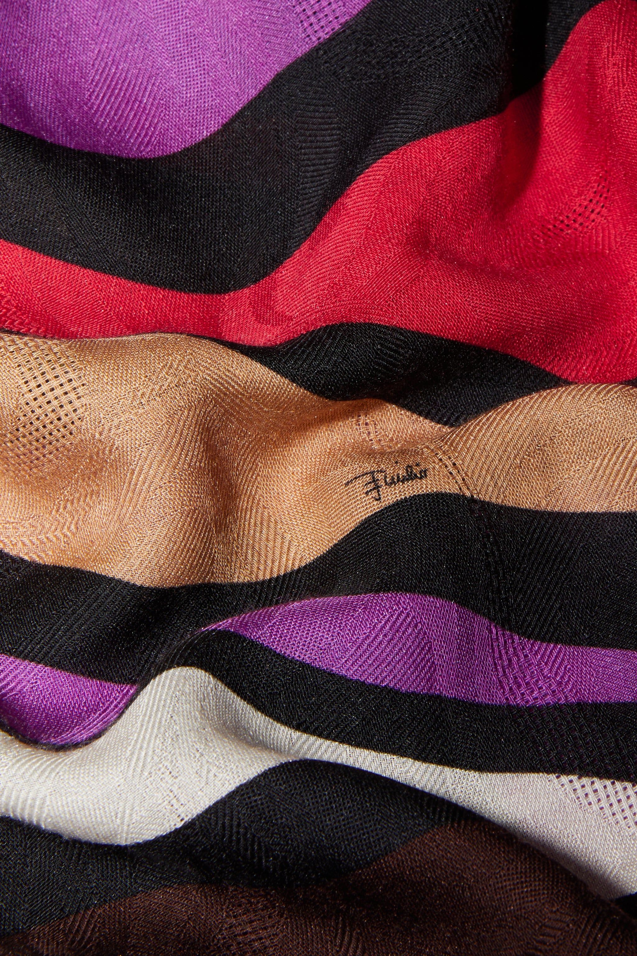 Foulard grande jacquard con motivo Marmo sold by Emilio Pucci product image thumbnail 4