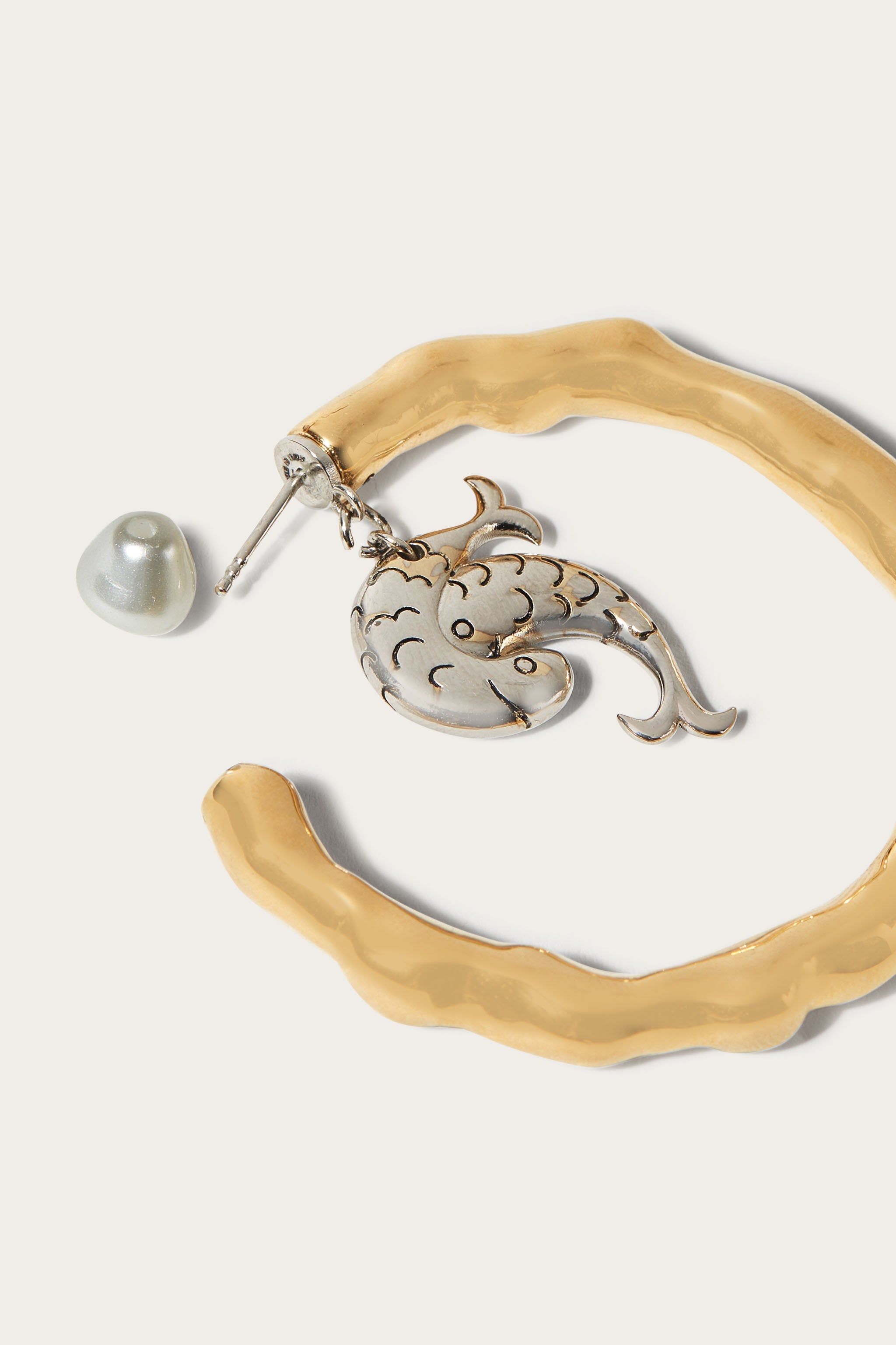 Orecchini a cerchio Aquarius sold by Emilio Pucci product image thumbnail 2