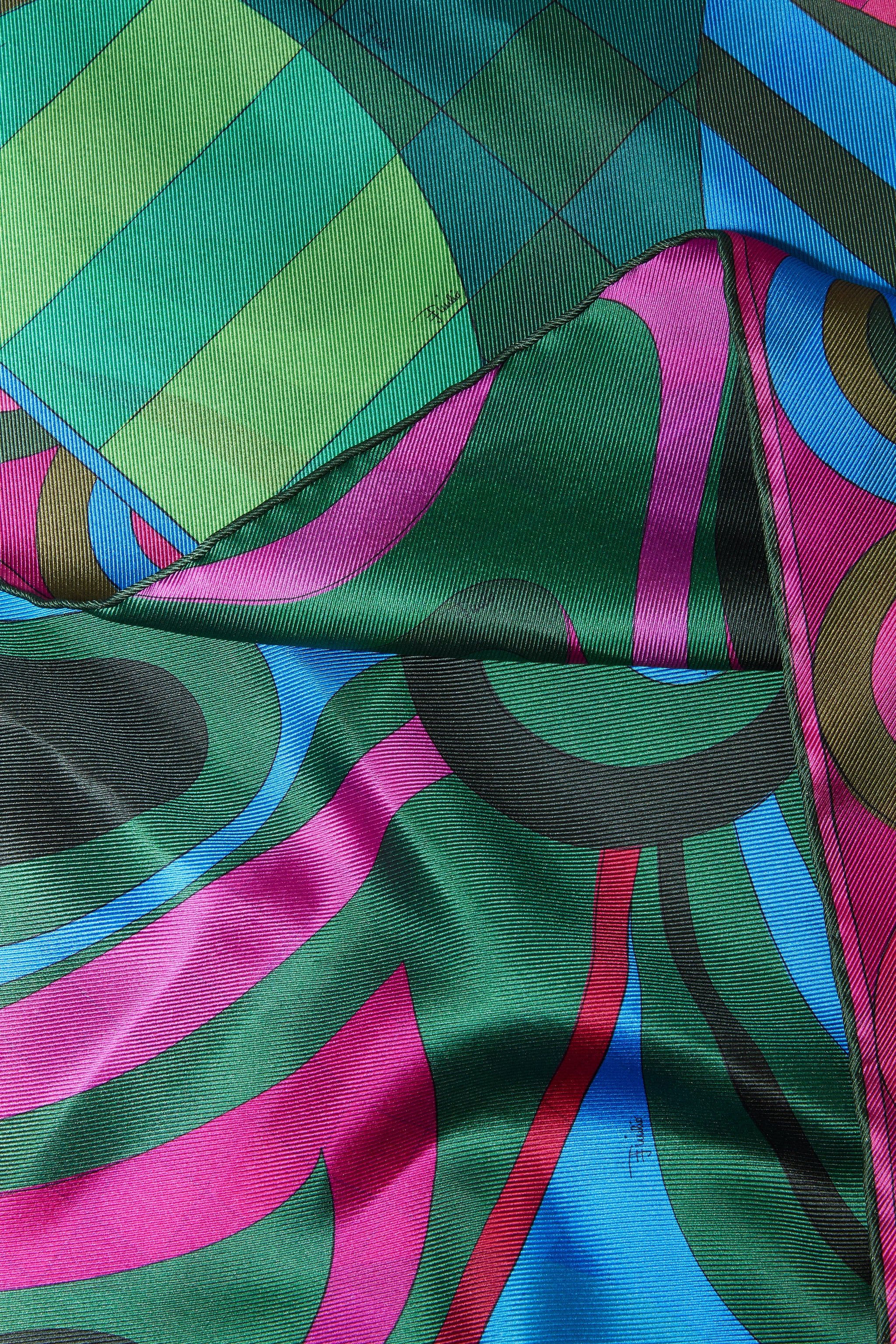 Carré grande in seta con stampe Giardino e Marmo sold by Emilio Pucci product image thumbnail 3