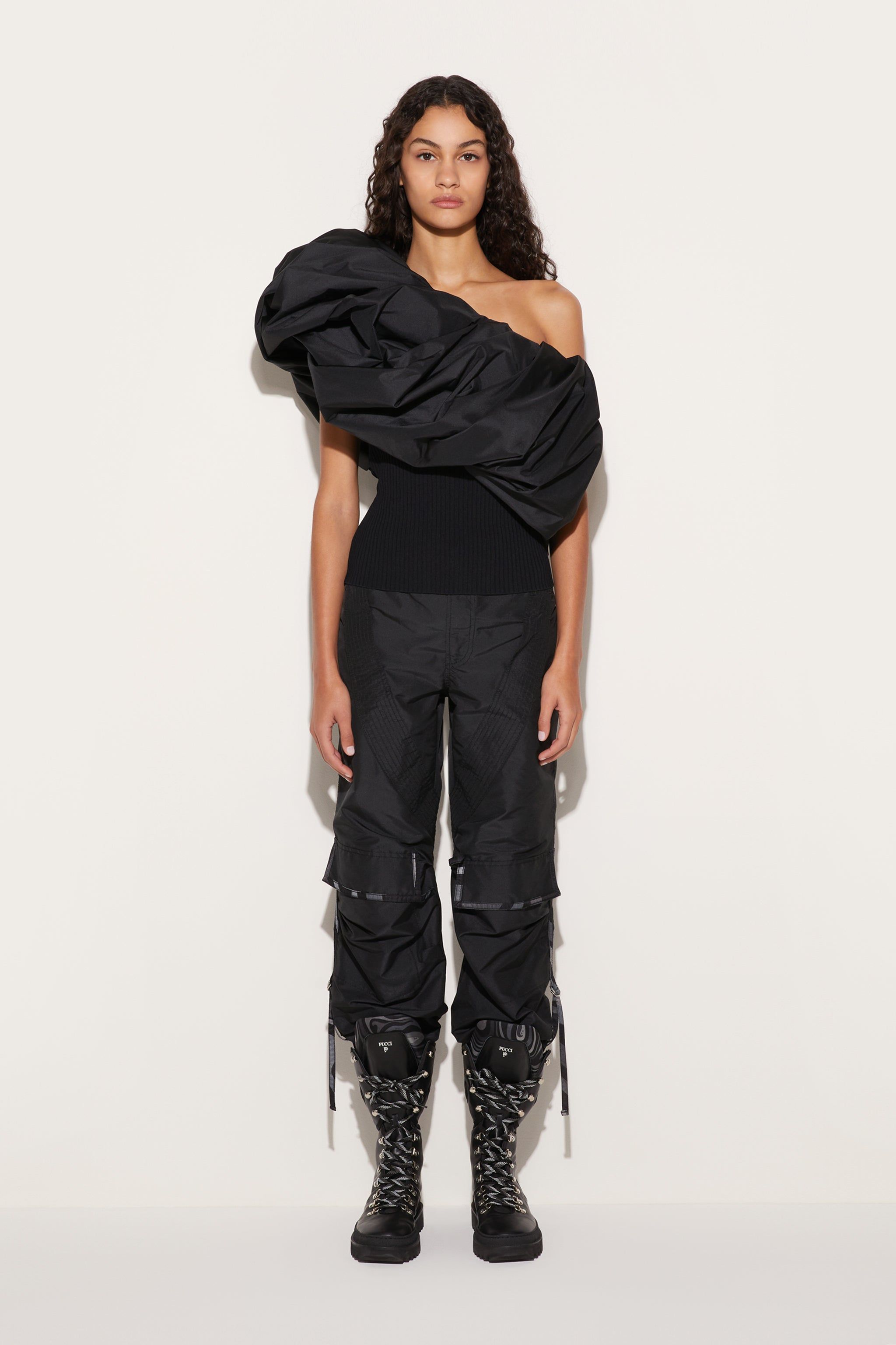 Top monospalla sold by Emilio Pucci product image thumbnail 2