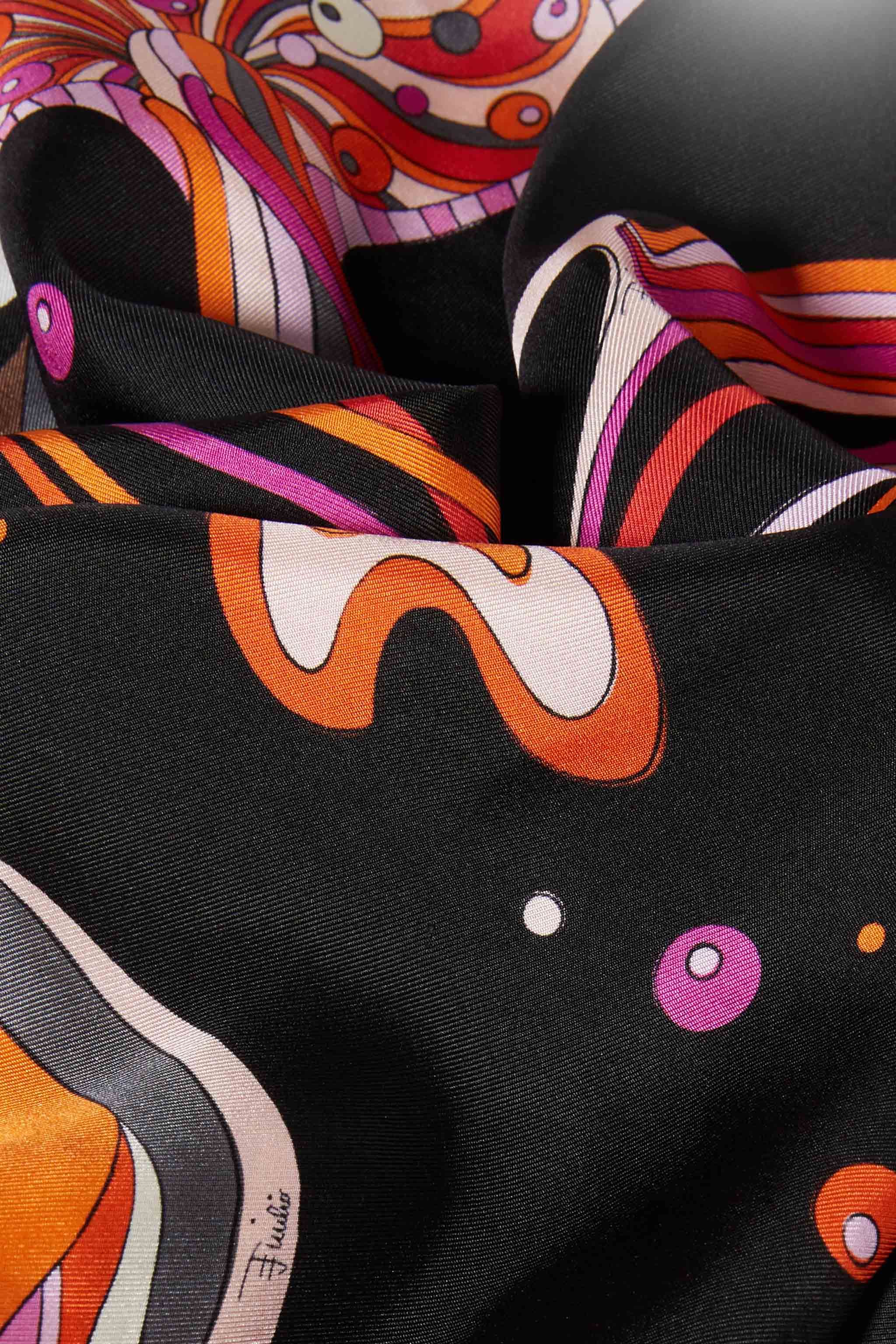 Foulard grande in seta con stampa Fungo sold by Emilio Pucci product image thumbnail 4