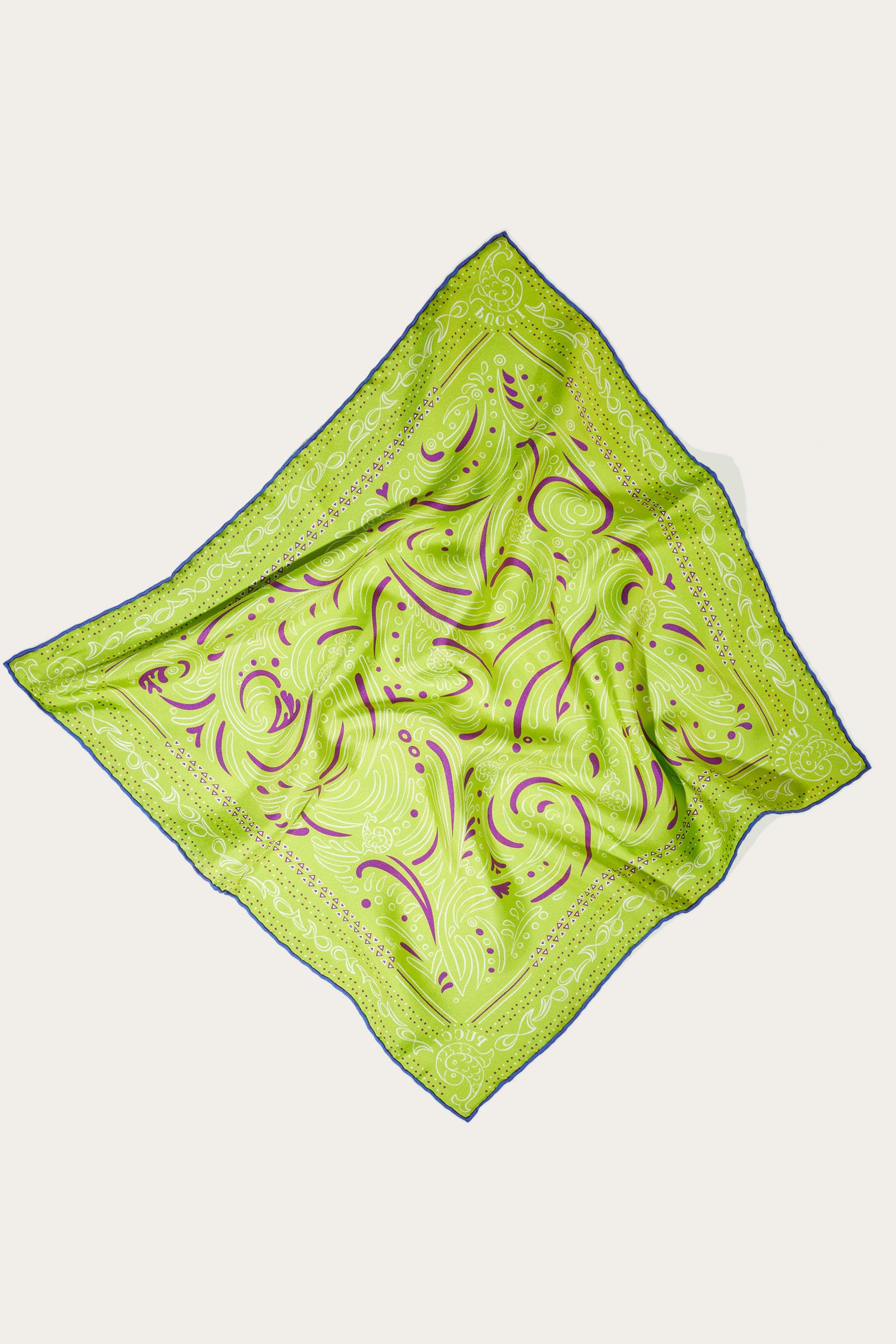 Carré piccolo in seta con stampa Bandana sold by Emilio Pucci product image thumbnail 5
