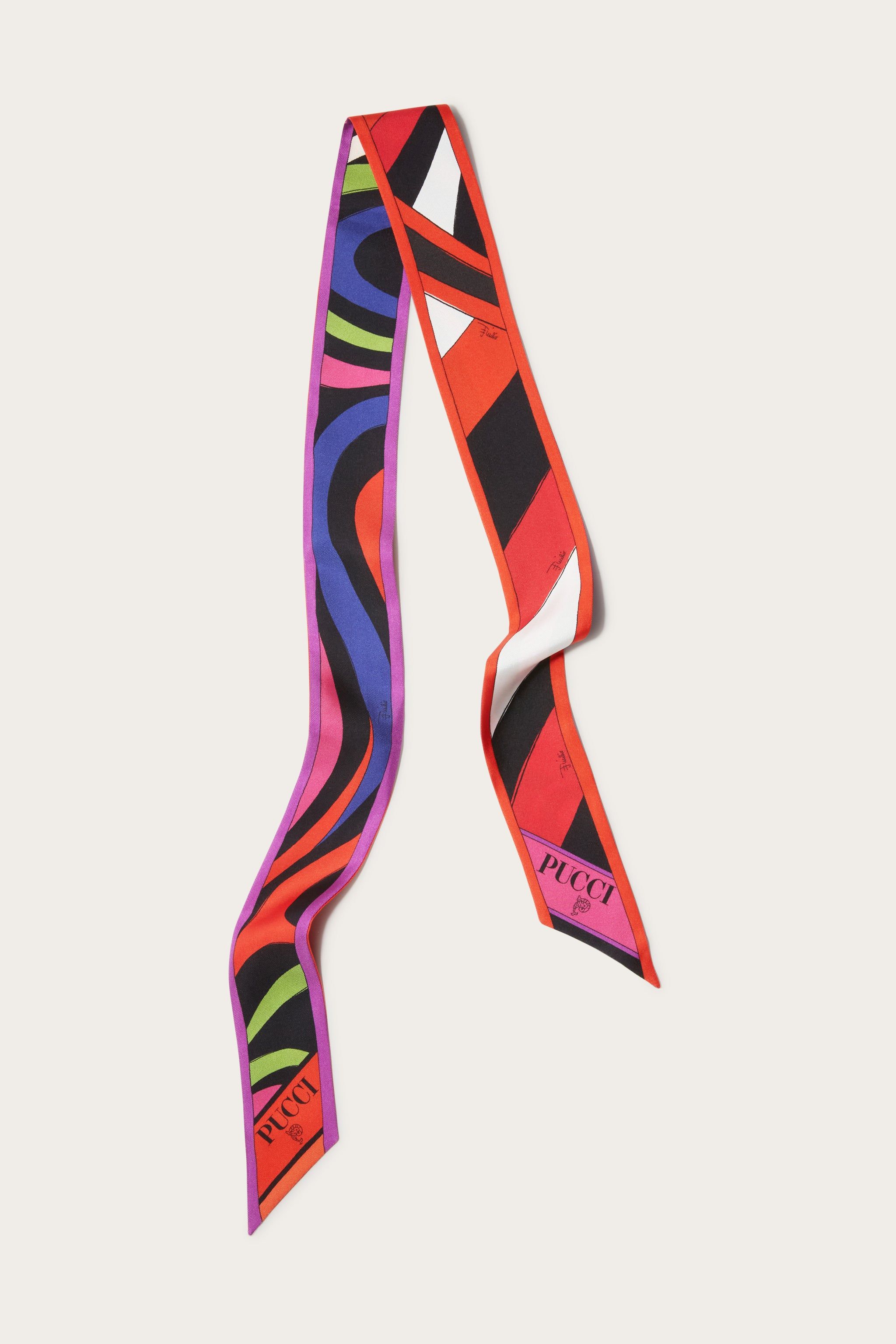 Foulard in seta con stampe Marmo e Iride sold by Emilio Pucci