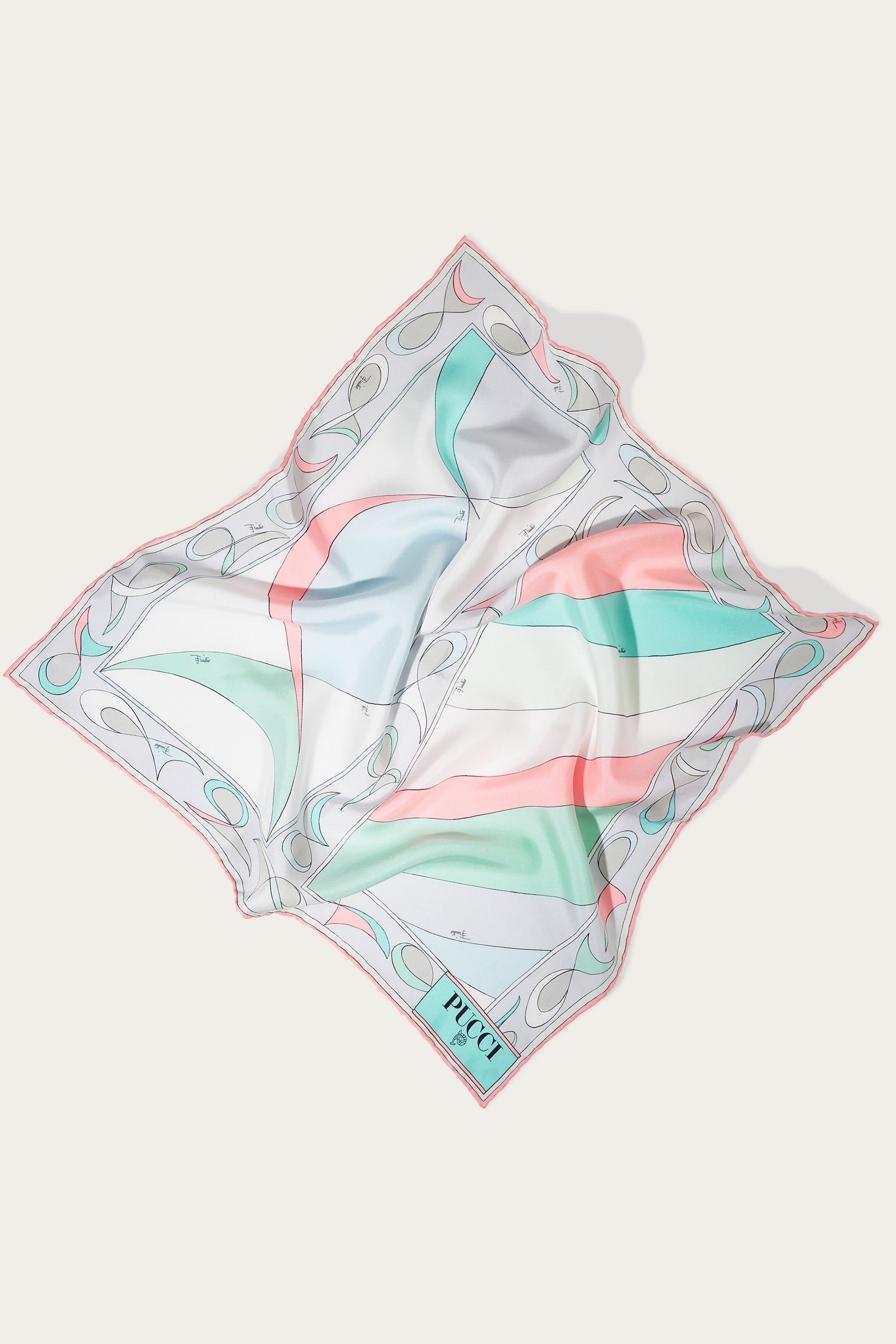 Carré piccolo in seta con stampa Pesci sold by Emilio Pucci