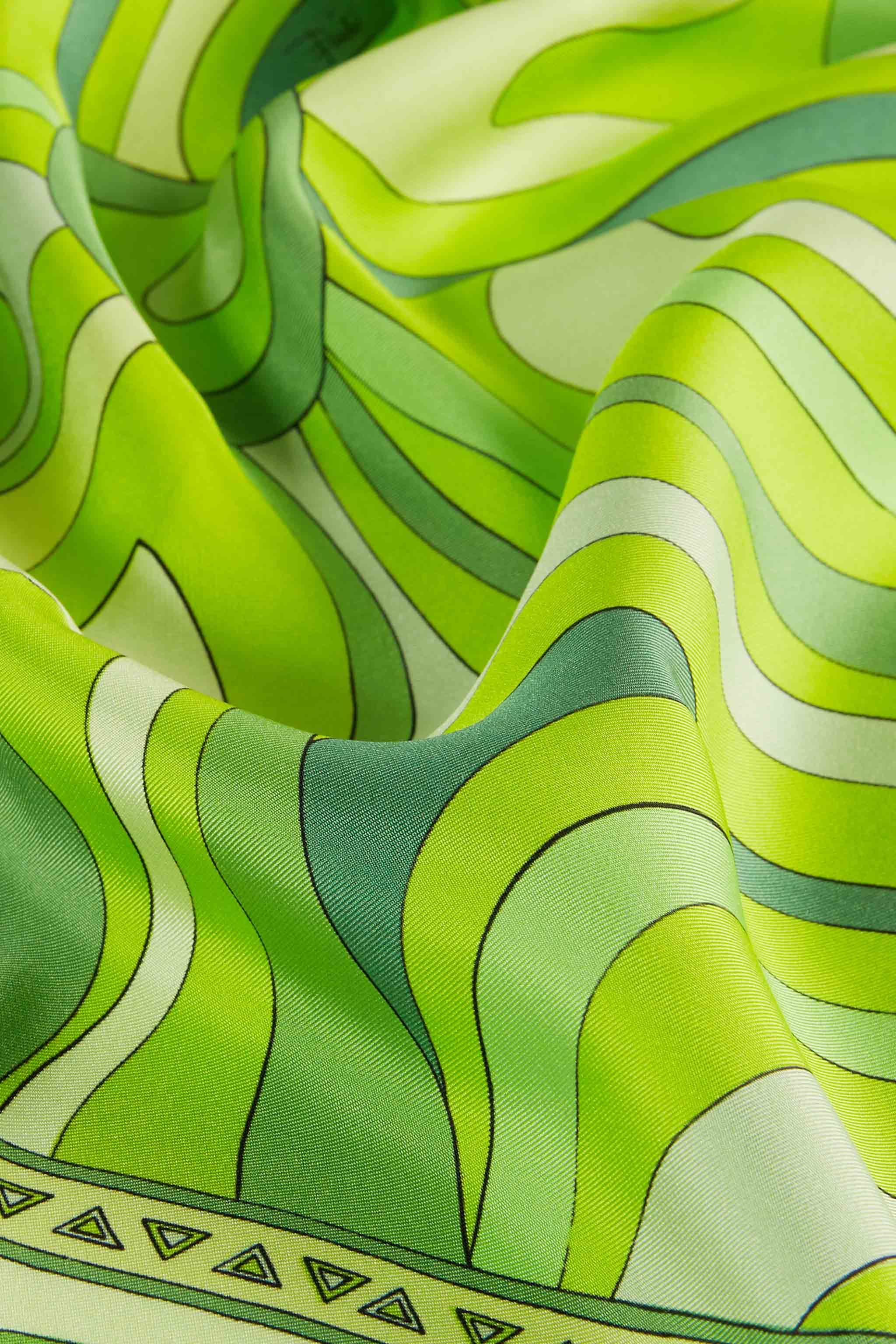 Carré piccolo in seta con stampa Marmo sold by Emilio Pucci product image thumbnail 4