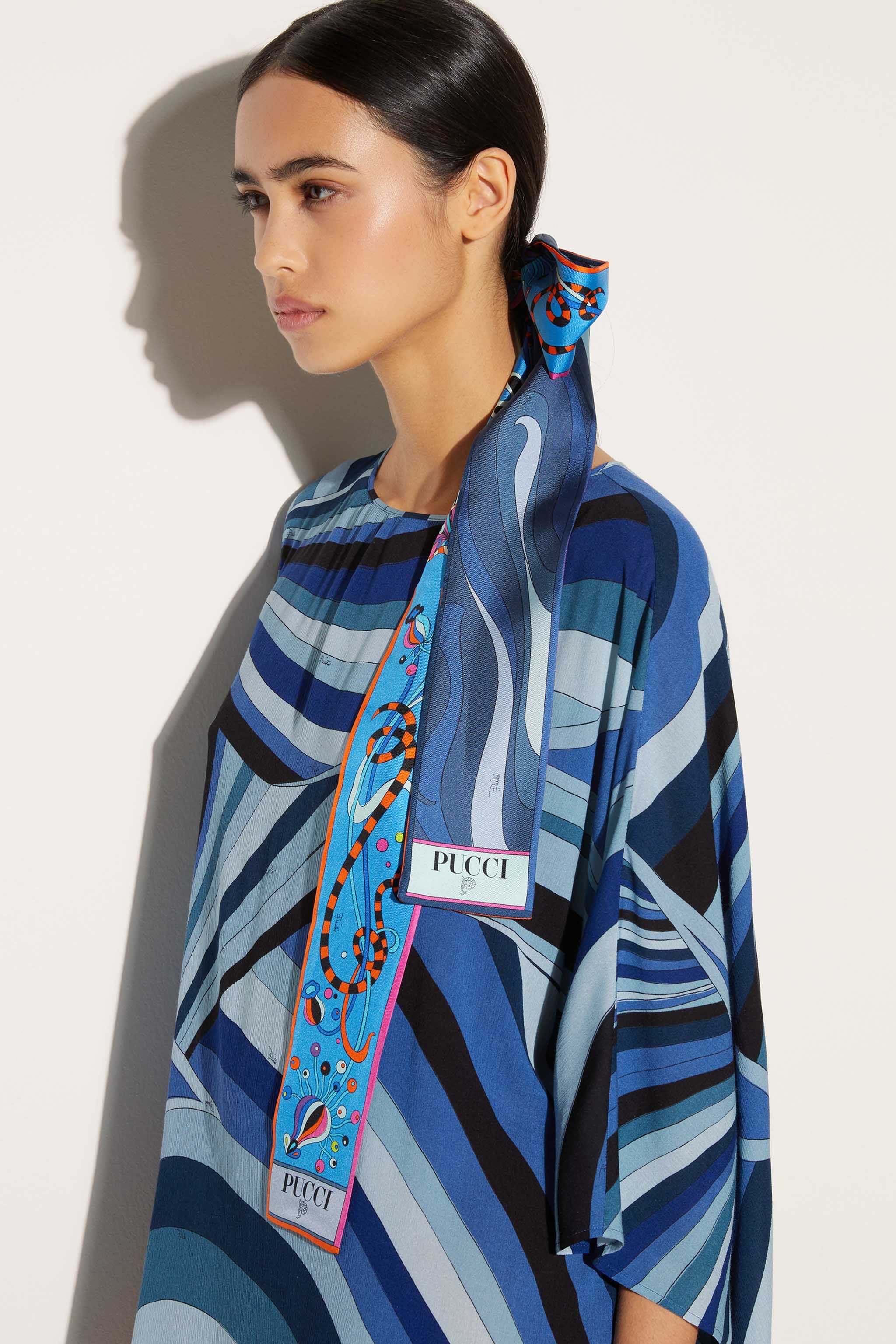 Foulard in seta con stampe Fungo e Marmo sold by Emilio Pucci product image thumbnail 2