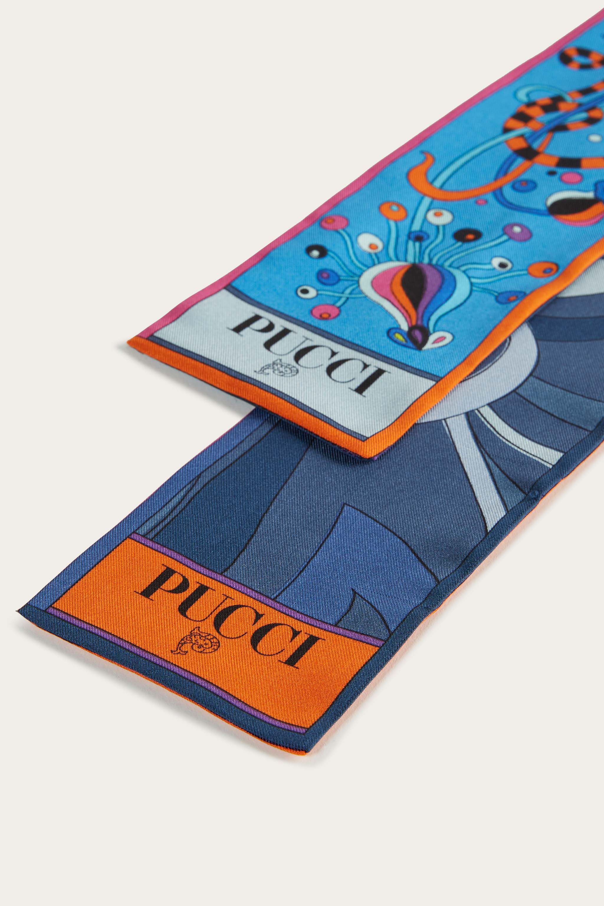 Foulard in seta con stampe Fungo e Marmo sold by Emilio Pucci product image thumbnail 3