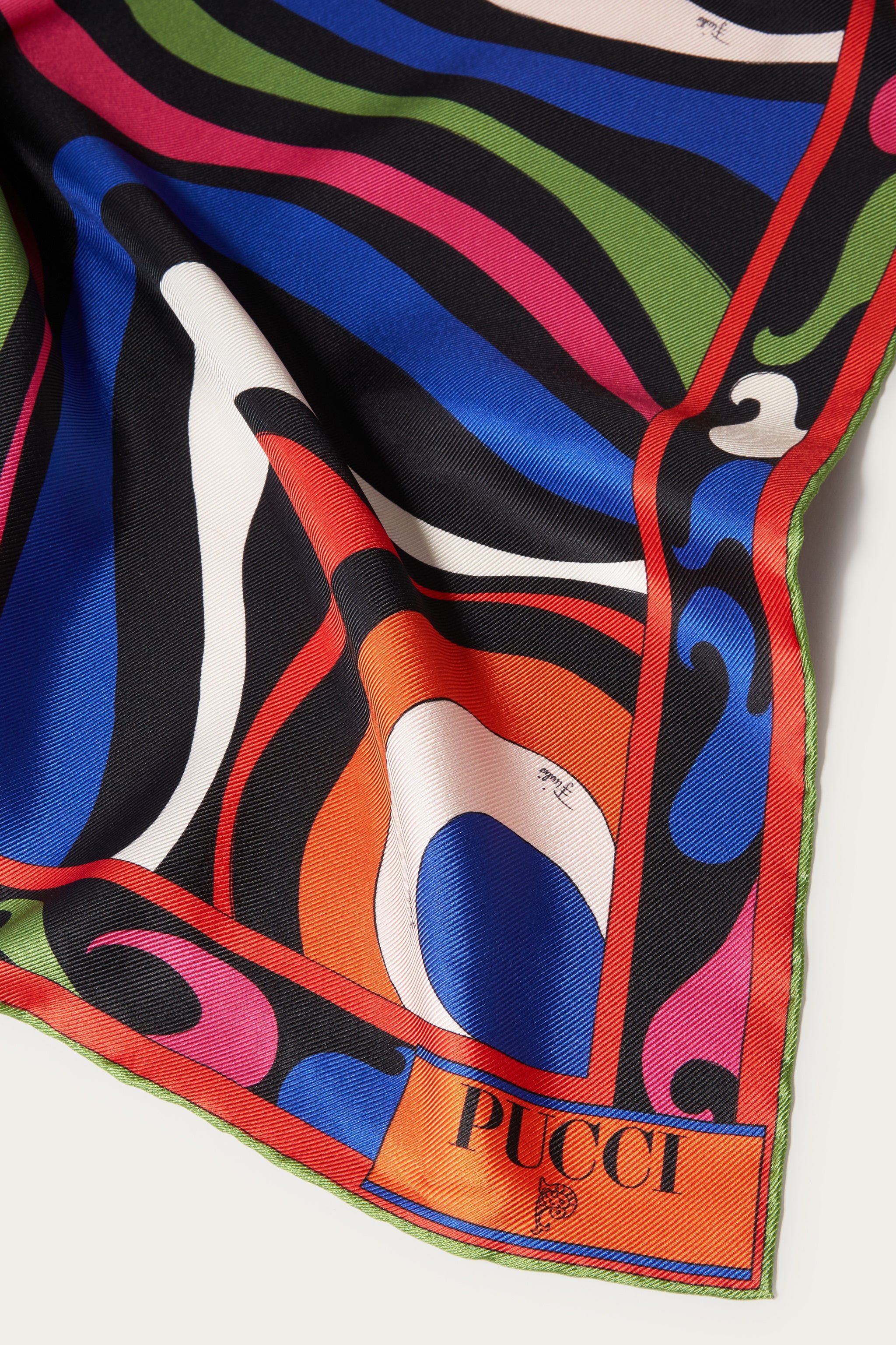 Carré grande in seta con stampa Marmo sold by Emilio Pucci product image thumbnail 2