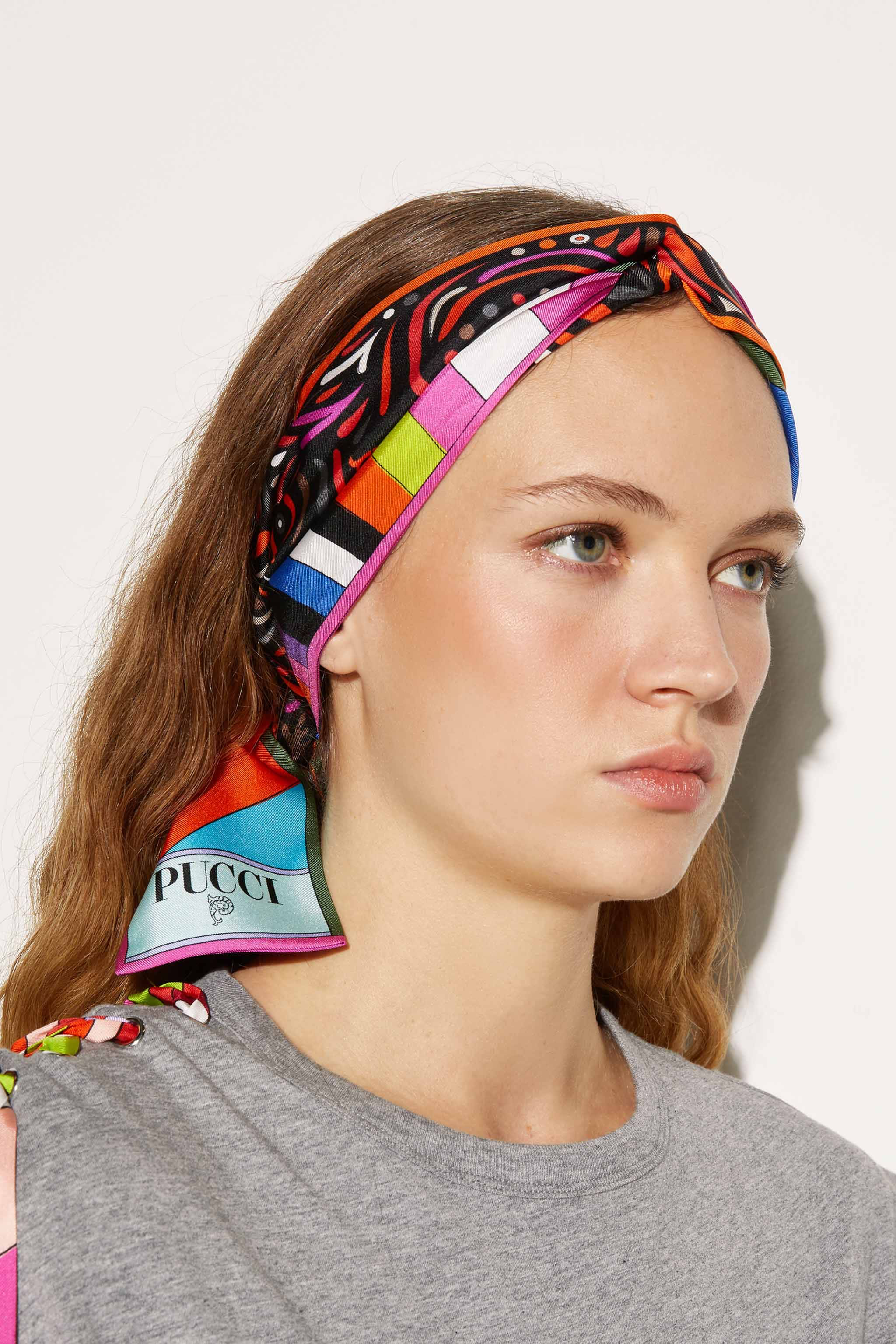 Foulard in seta con stampe Bandana e Iride sold by Emilio Pucci product image thumbnail 2