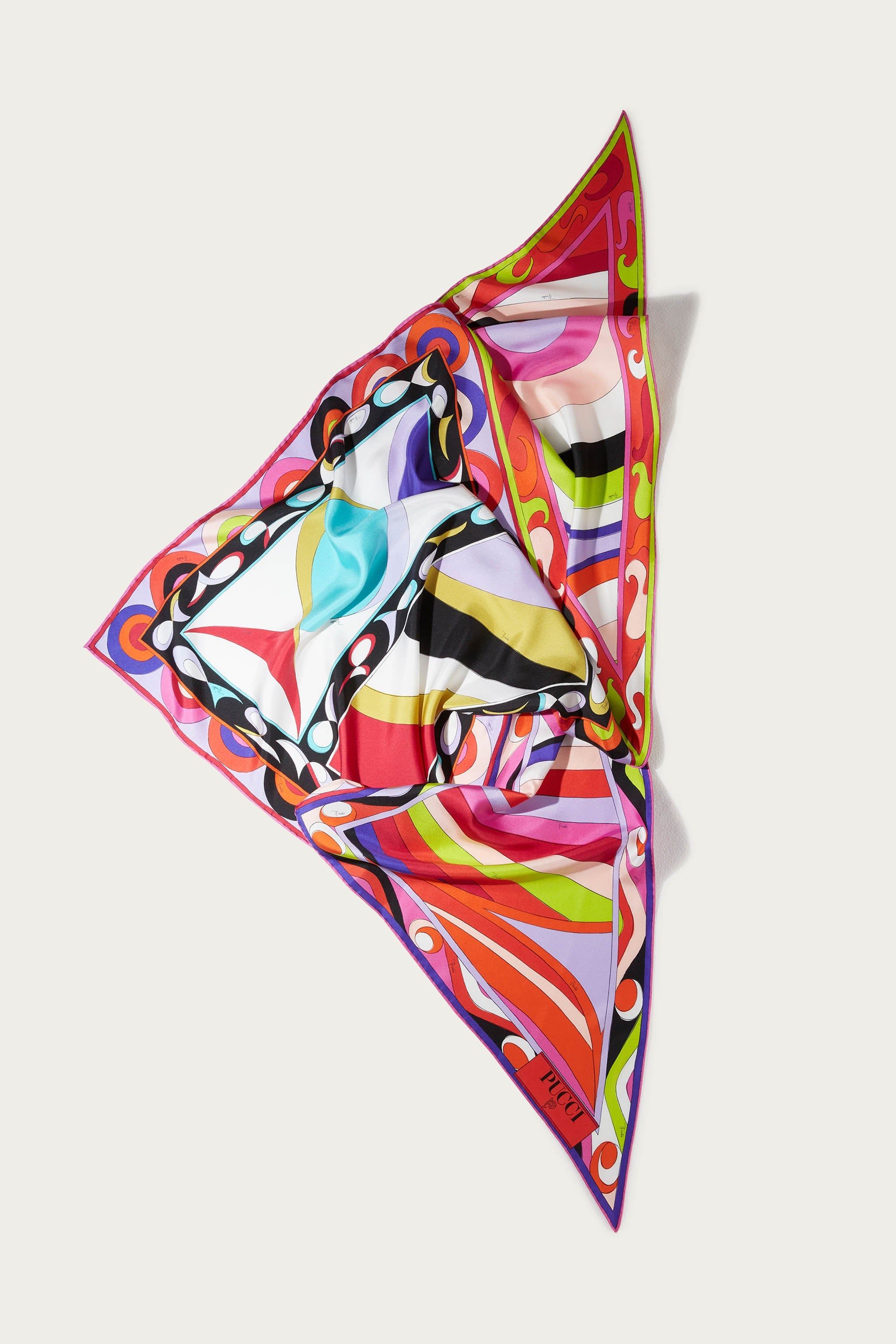 Foulard grande in seta con stampe patchwork sold by Emilio Pucci