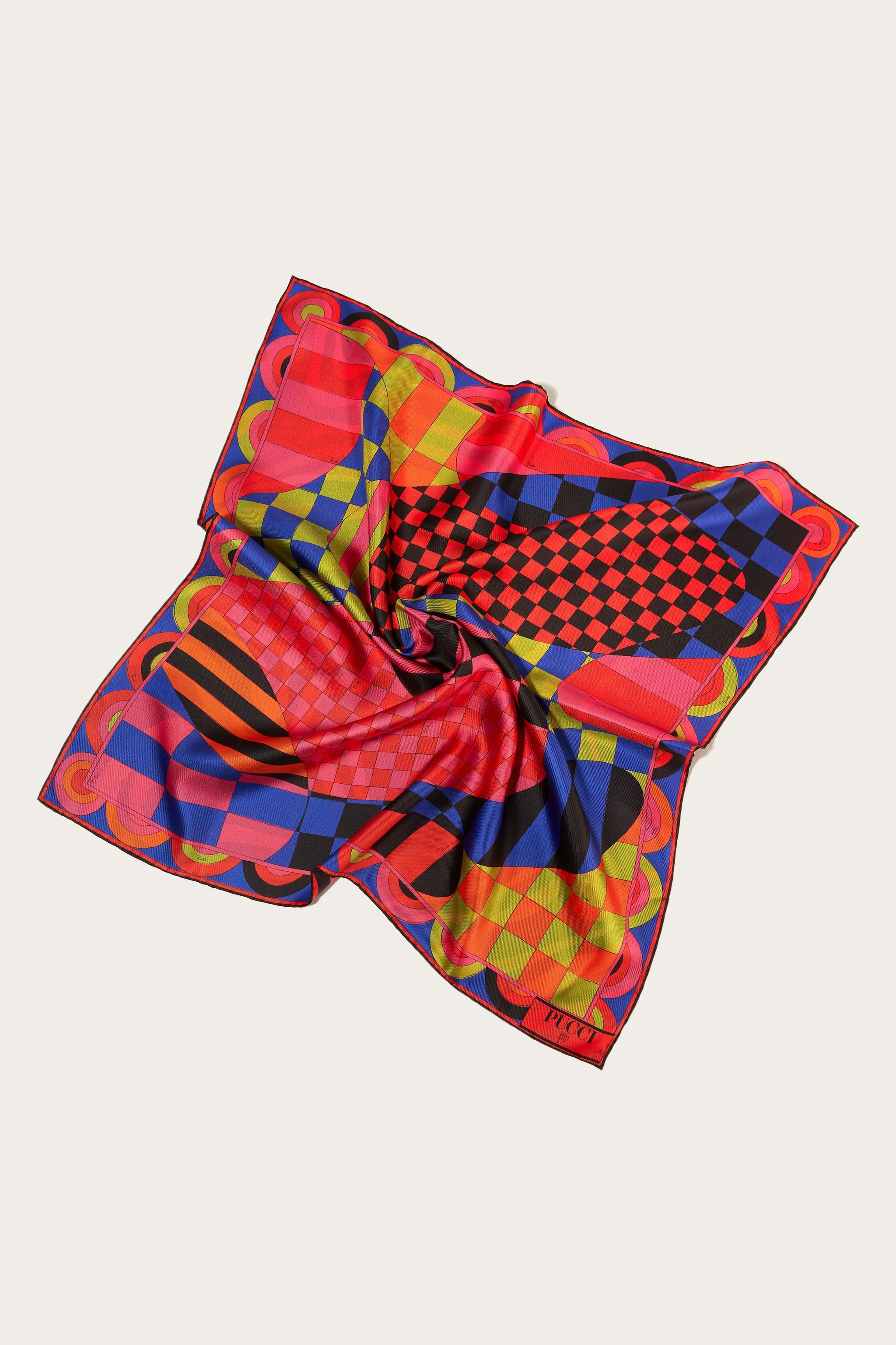 Carré grande in seta con stampe Giardino e Marmo sold by Emilio Pucci