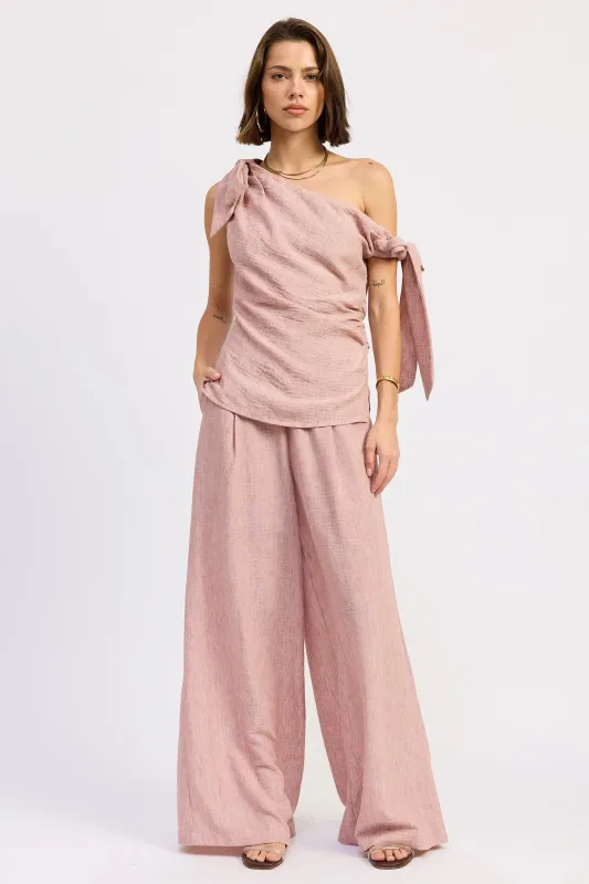 Noelia Pants sold by emory park