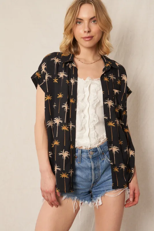 Bahamas Breeze Button Down sold by En Creme