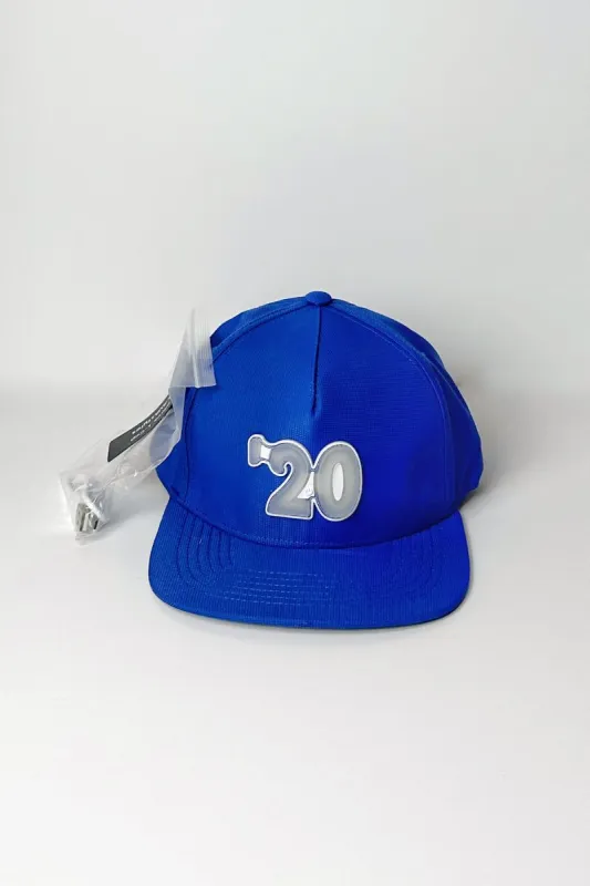 LAVA Cap sold by En Creme