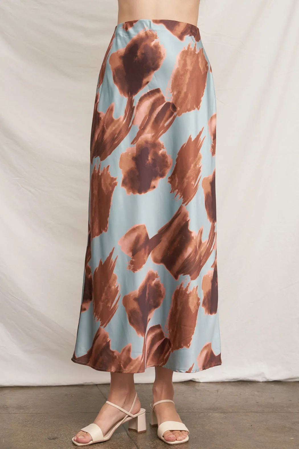 Rococo Floral Maxi Skirt sold by En Creme product image thumbnail 2