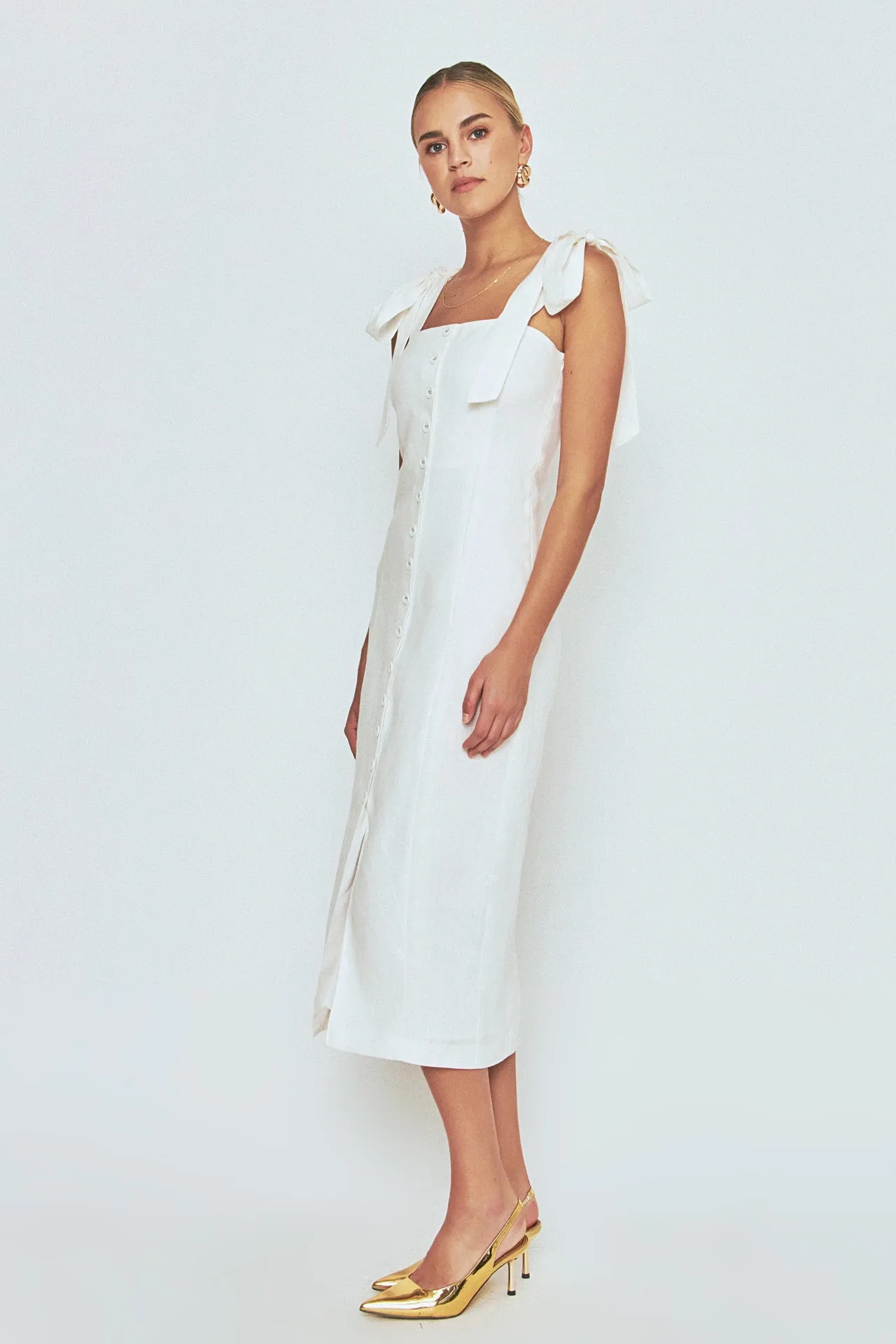 Linen Buttoned Maxi Dress sold by Endless Rose product image thumbnail 3