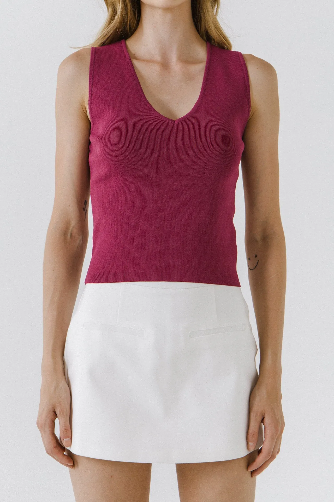 Sleeveless V-neck Top sold by Endless Rose product image thumbnail 2