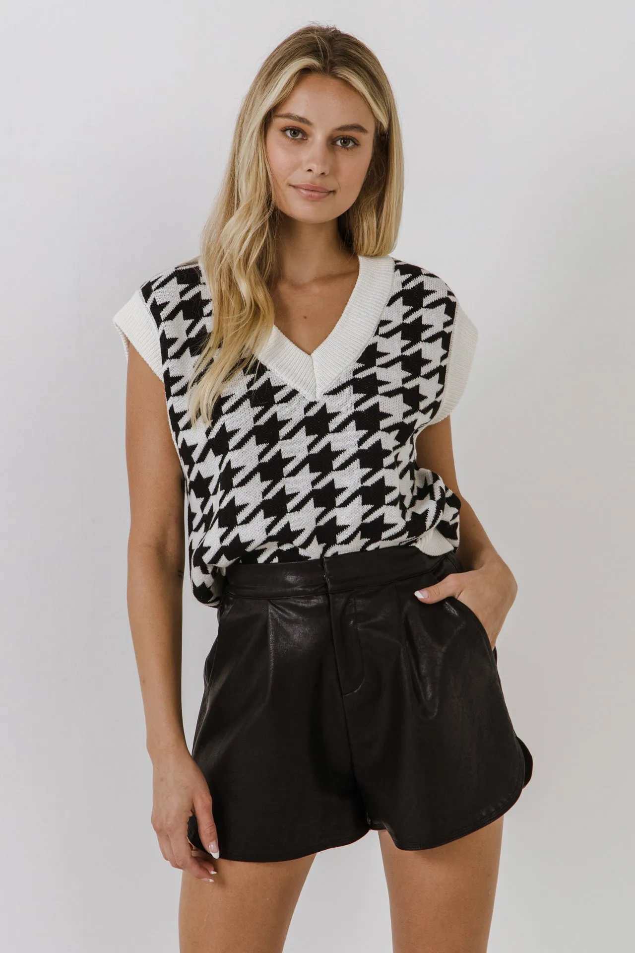 Houndstooth Sweater Vest sold by Endless Rose product image thumbnail 5