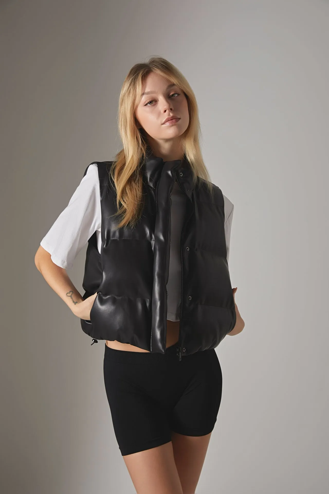 Puffer Cropped Vest sold by Endless Rose product image thumbnail 5