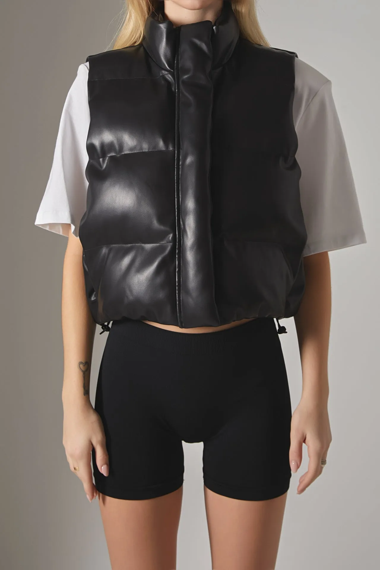 Puffer Cropped Vest sold by Endless Rose product image thumbnail 2