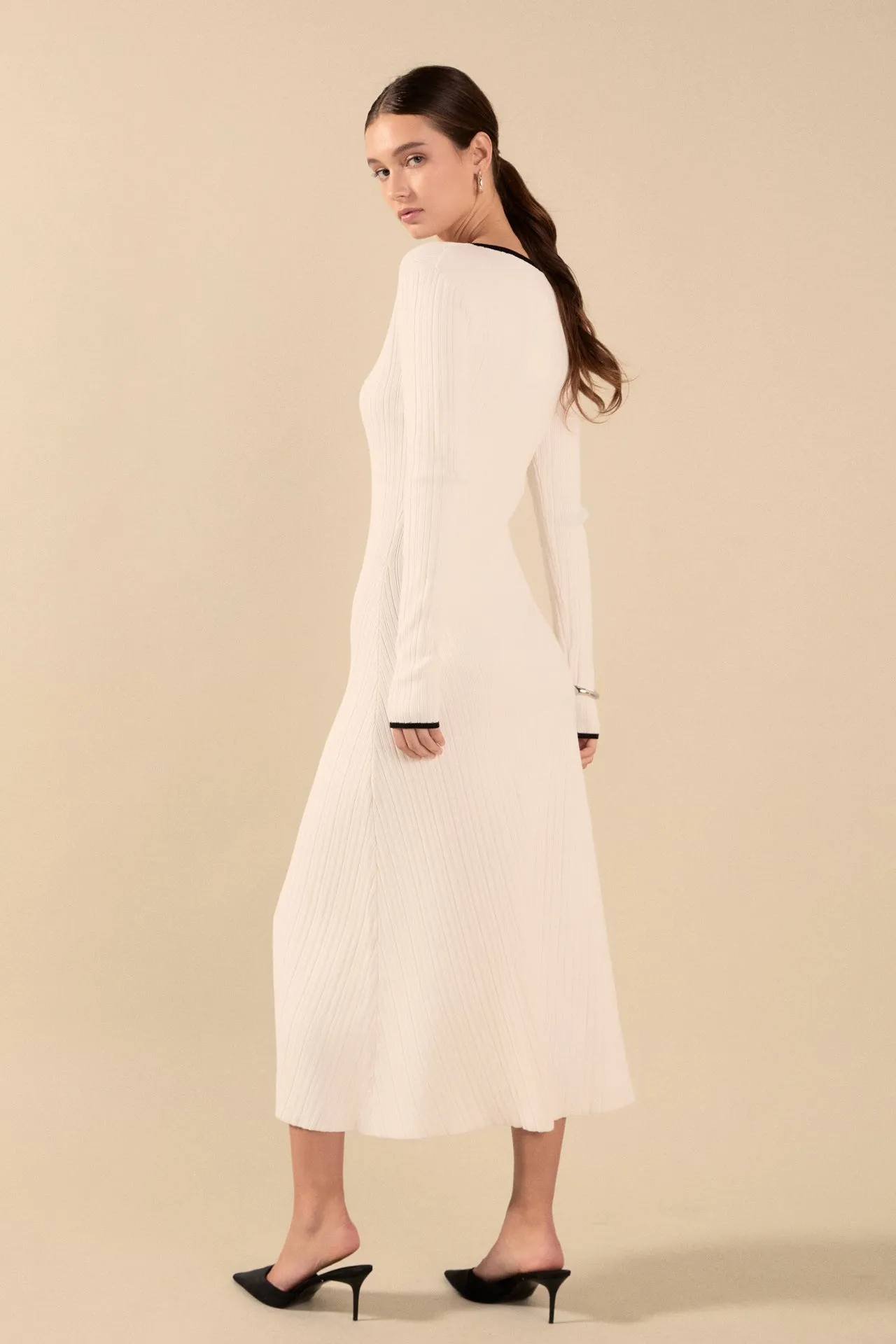 Valerie Contrast Buttoned Sweater Knit Midi Dress sold by Endless Rose product image thumbnail 4