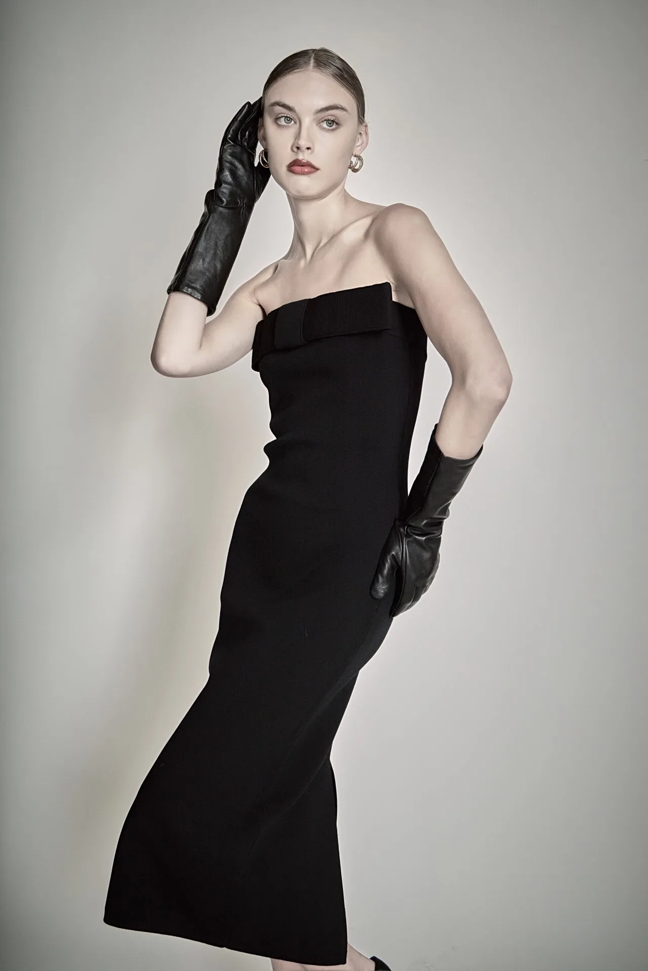 Bow Detailed Tube Midi Knit Dress sold by Endless Rose product image thumbnail 5