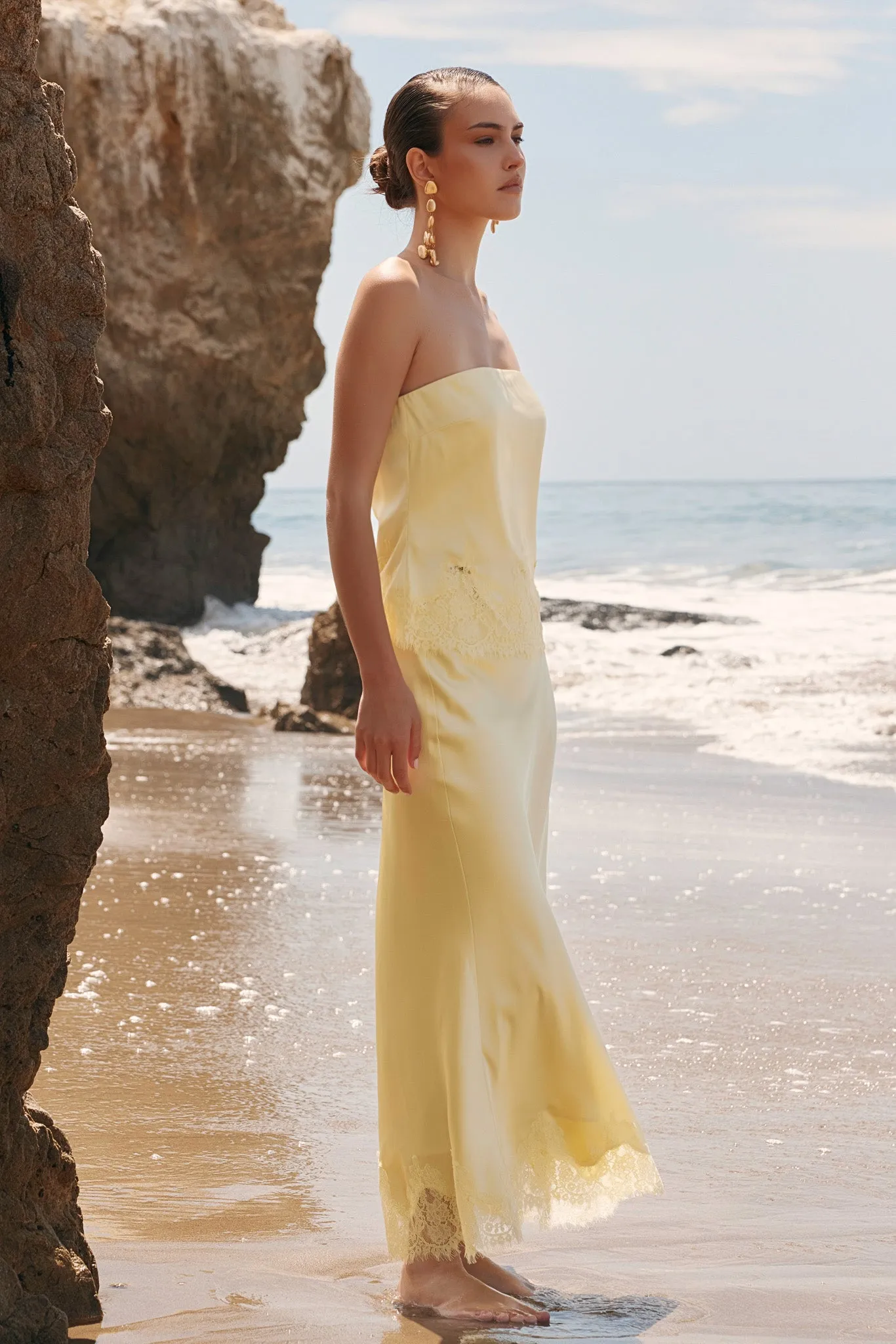 Strapless lace Top sold by Endless Rose product image thumbnail 4