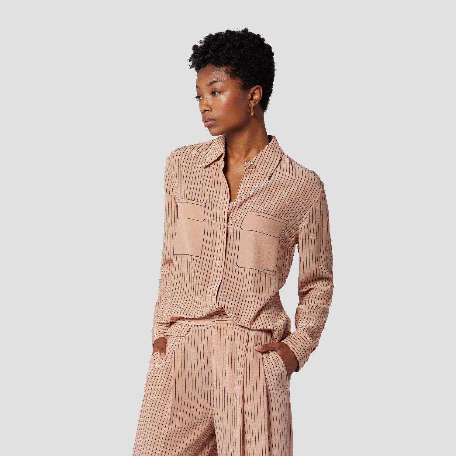 SIGNATURE SILK SHIRT WITH NO POCKETS sold by Equipment product image thumbnail 7