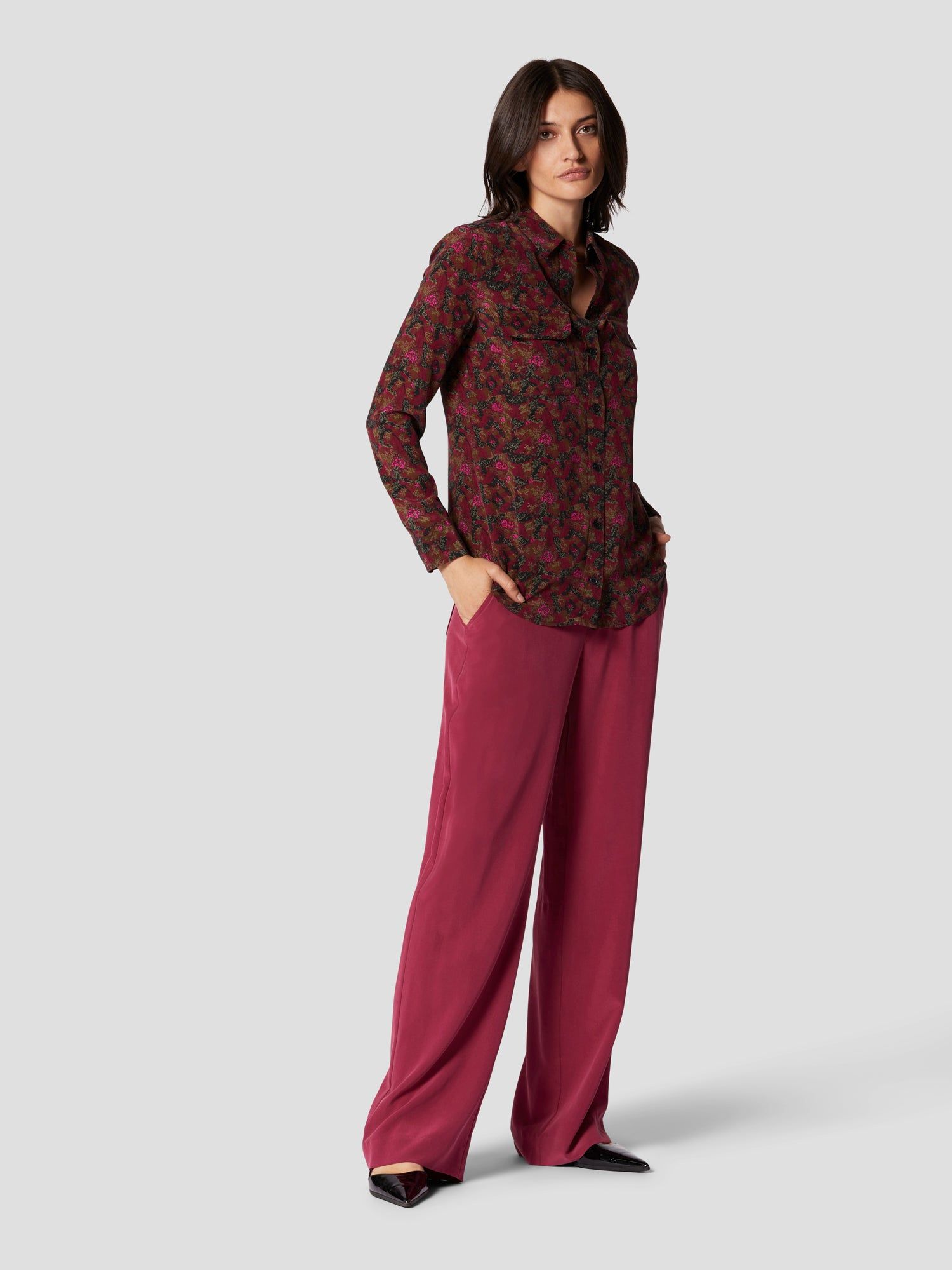 SLIM SIGNATURE SILK SHIRT sold by Equipment product image thumbnail 5