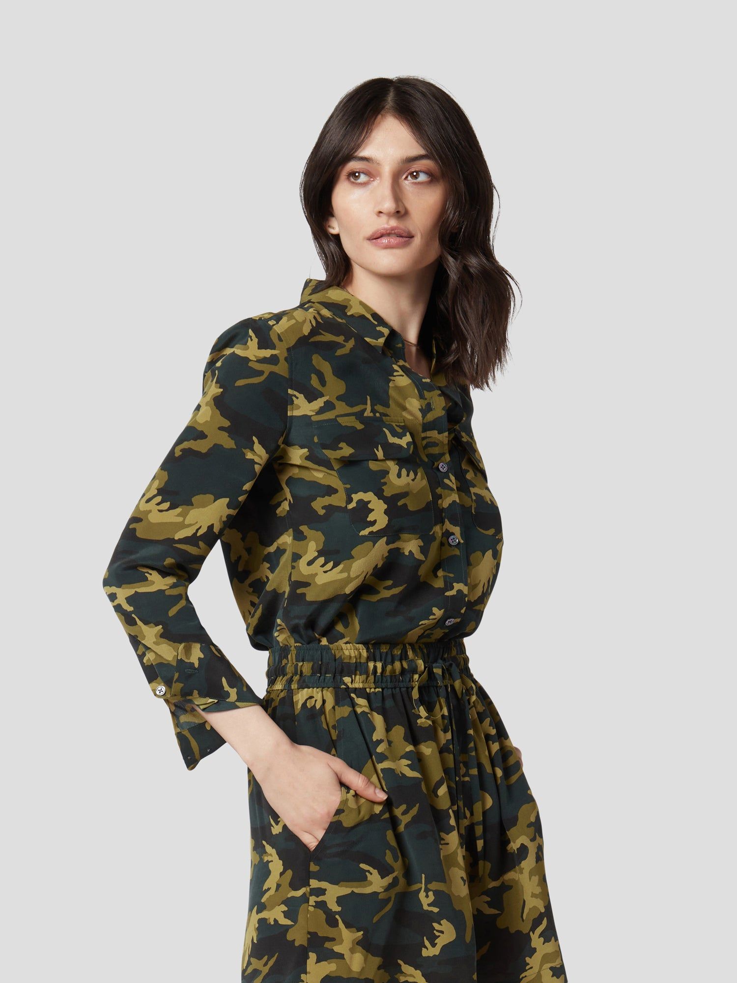 SLIM SIGNATURE SILK SHIRT sold by Equipment product image thumbnail 3