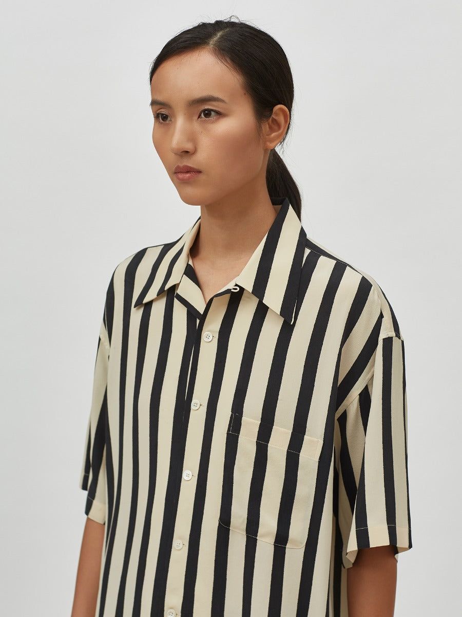 ARCHIVE 4 SILK SHIRT sold by Equipment product image thumbnail 4