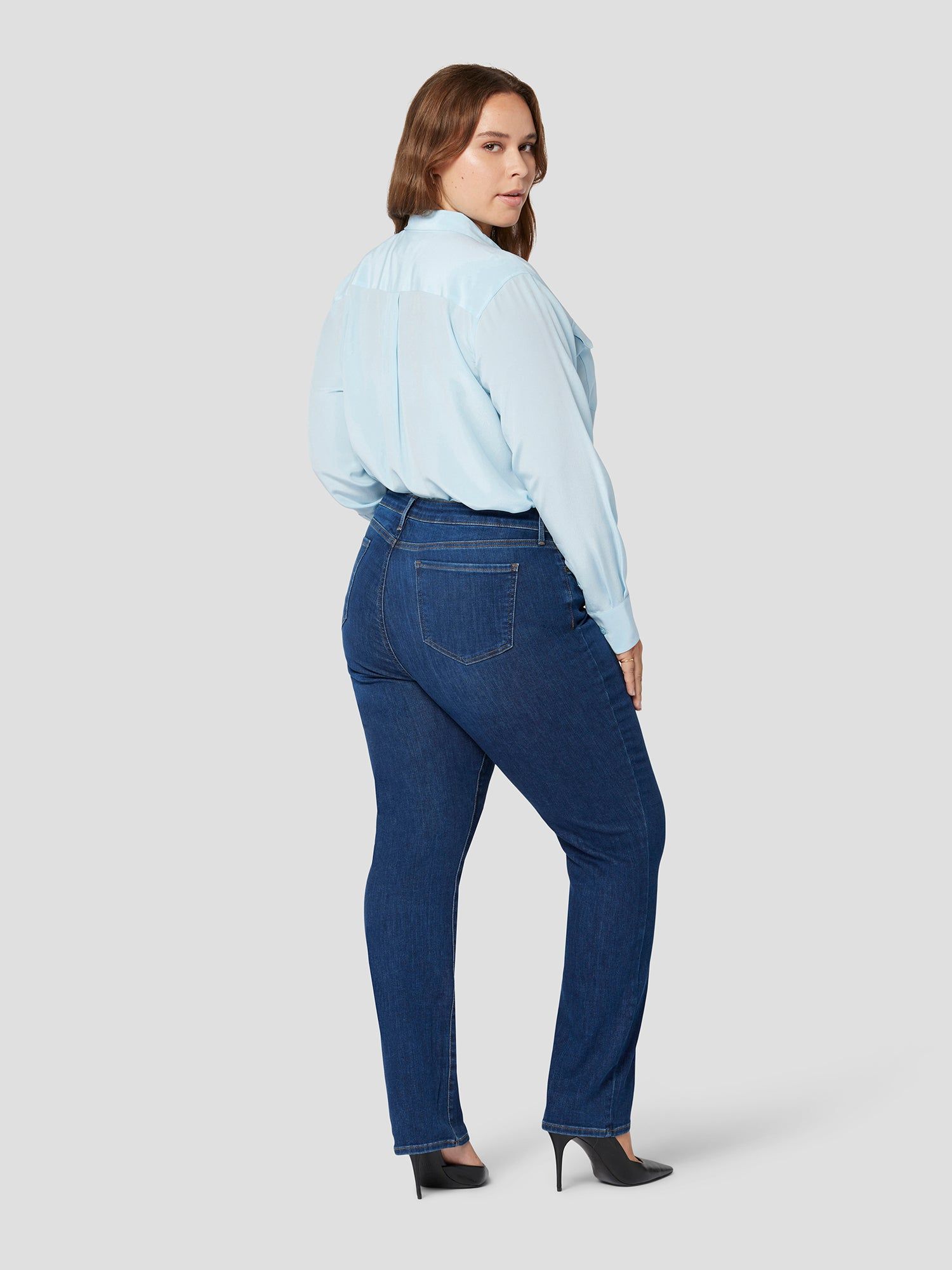 SLIM SIGNATURE SILK SHIRT sold by Equipment product image thumbnail 9