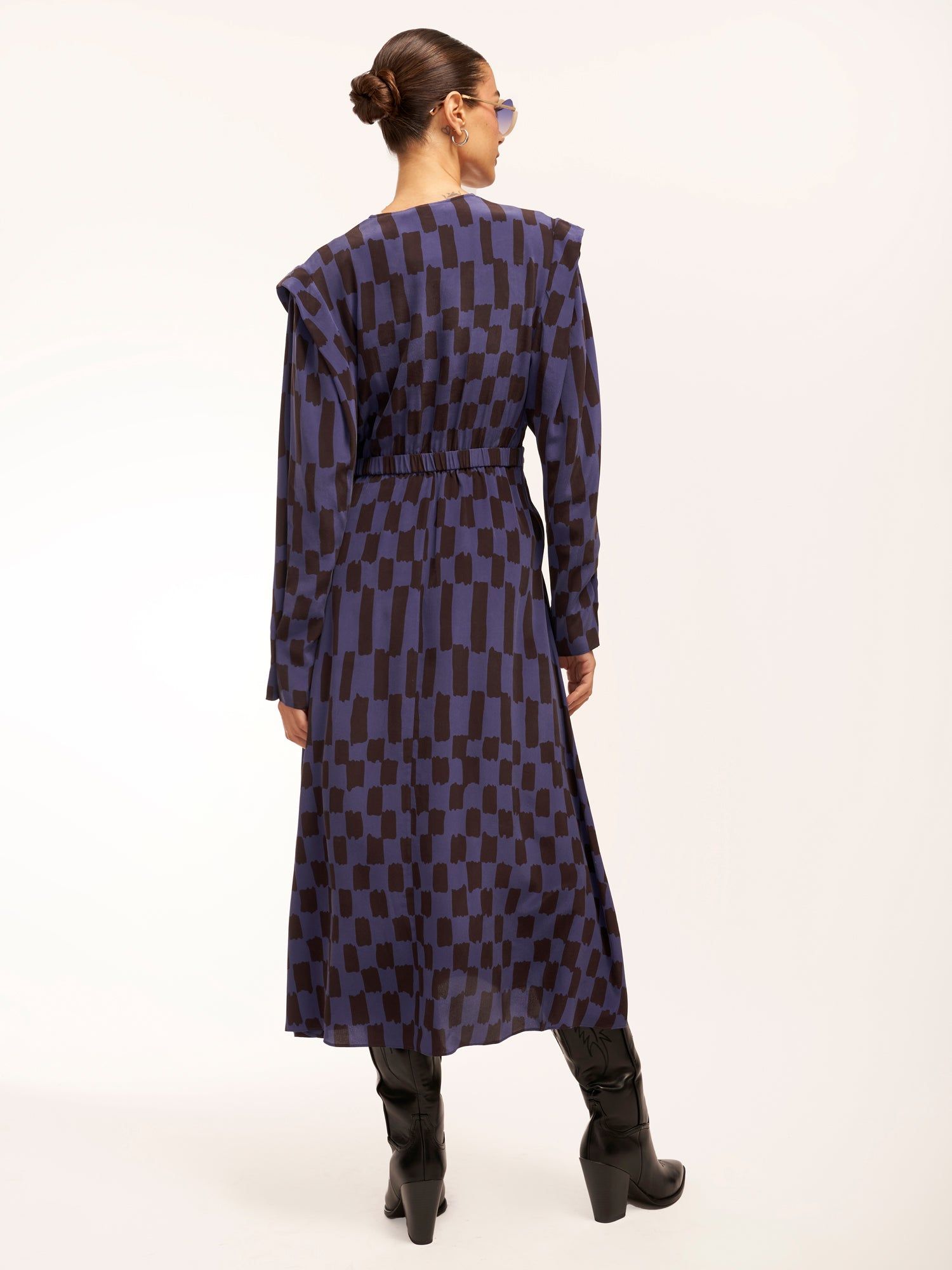 Rianne Midi Silk Dress sold by Equipment product image thumbnail 4
