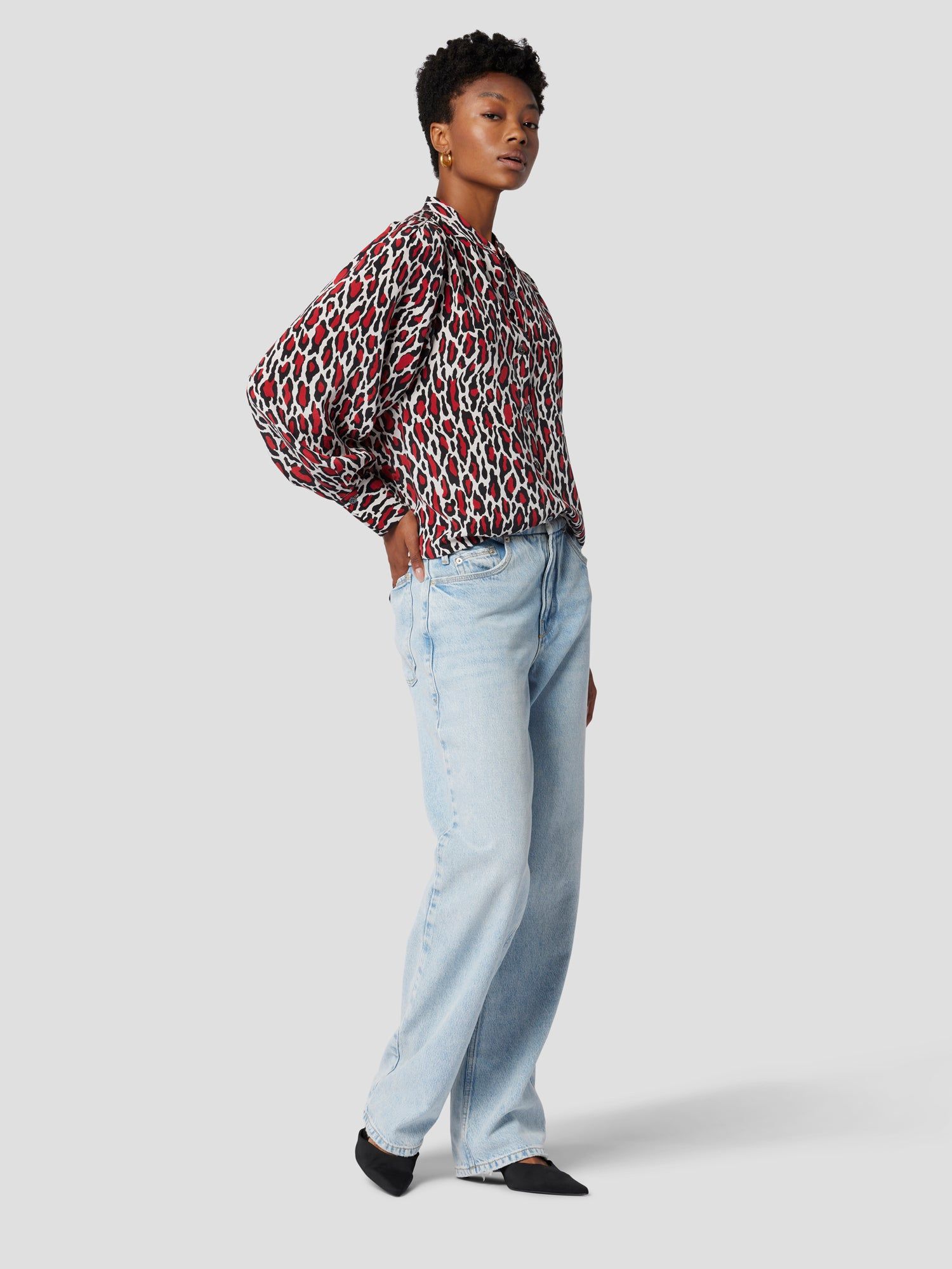 COLLARLESS SILK SHANTON SHIRT sold by Equipment product image thumbnail 5