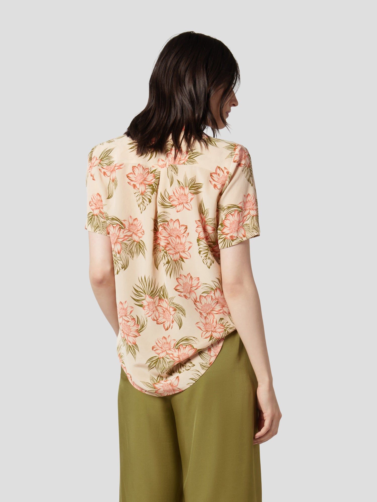 SHORT SLEEVE ESSENTIAL SILK SHIRT sold by Equipment product image thumbnail 5