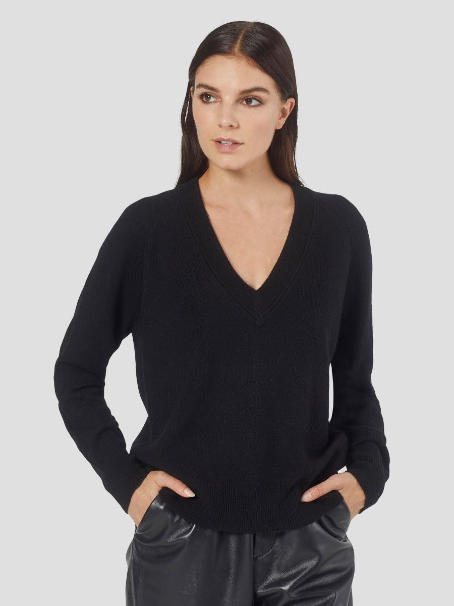 Madalene V-Neck Cashmere Sweater sold by Equipment product image thumbnail 2