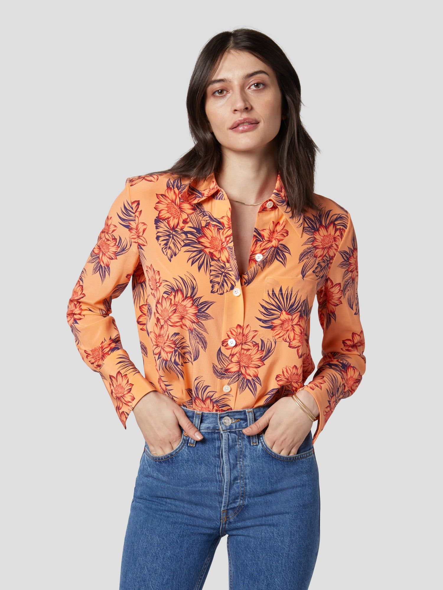 QUINNE SILK SHIRT sold by Equipment product image thumbnail 3