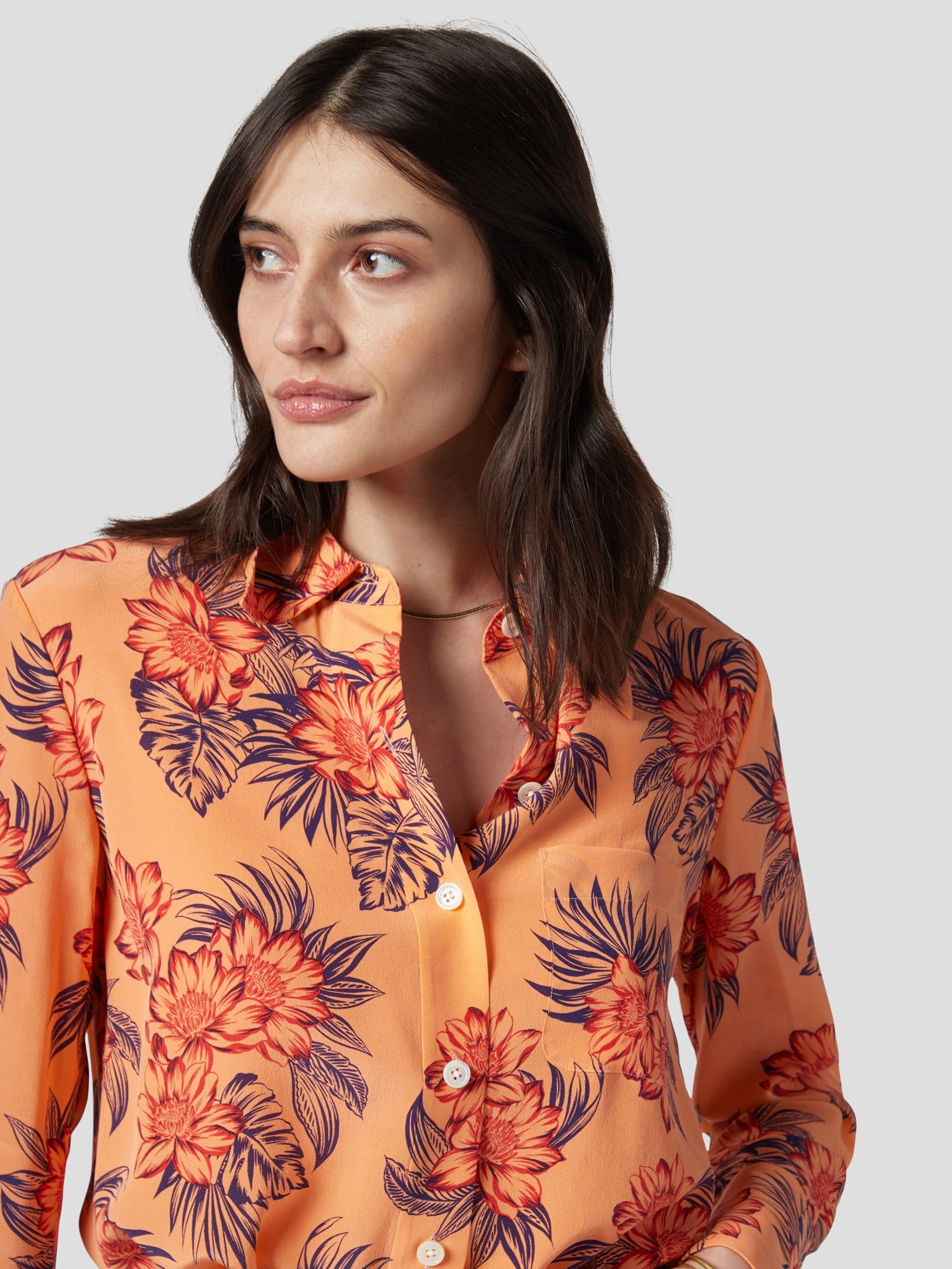 QUINNE SILK SHIRT sold by Equipment product image thumbnail 5