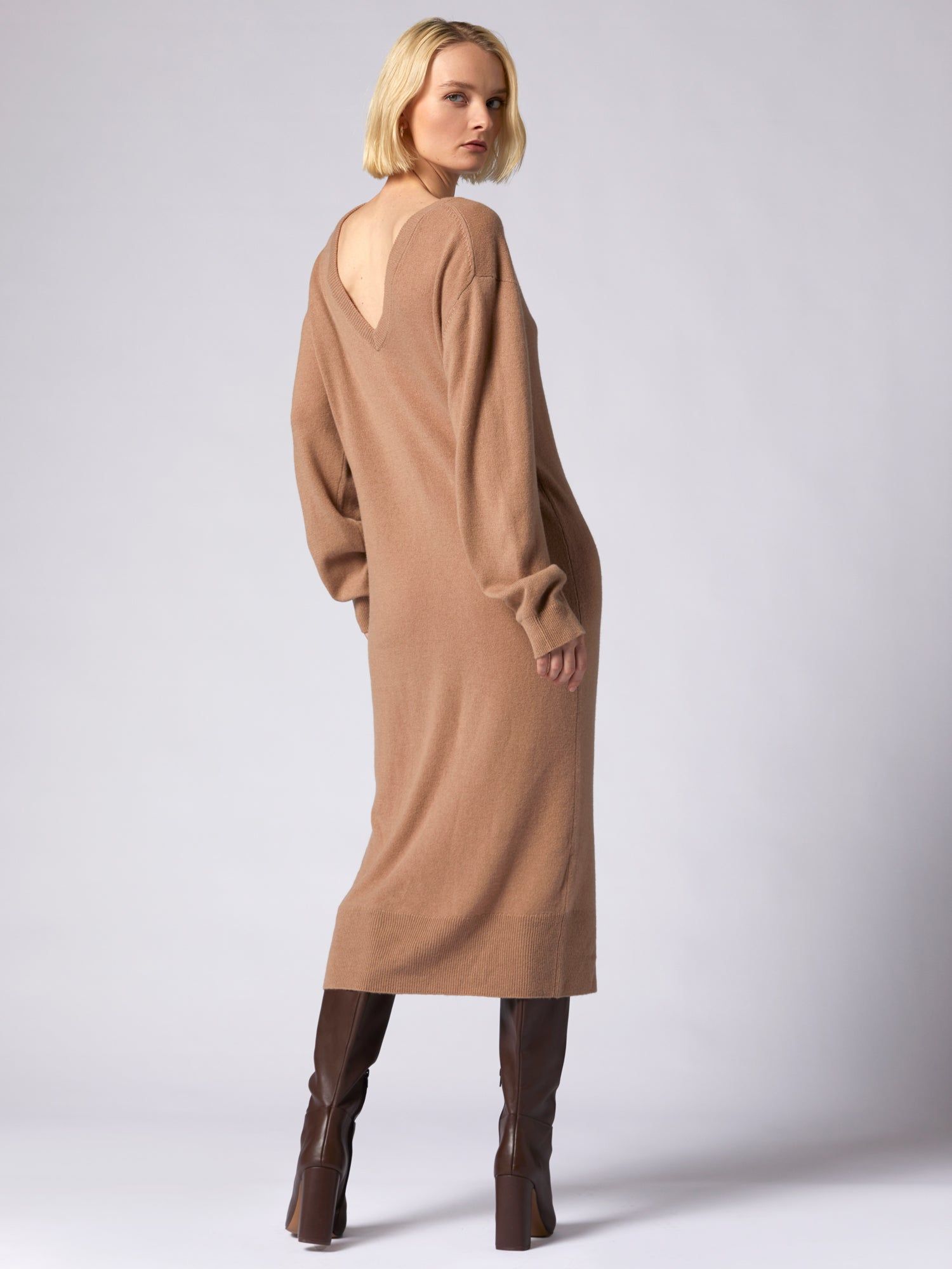 Jeannie Cashmere Midi Dress sold by Equipment product image thumbnail 3