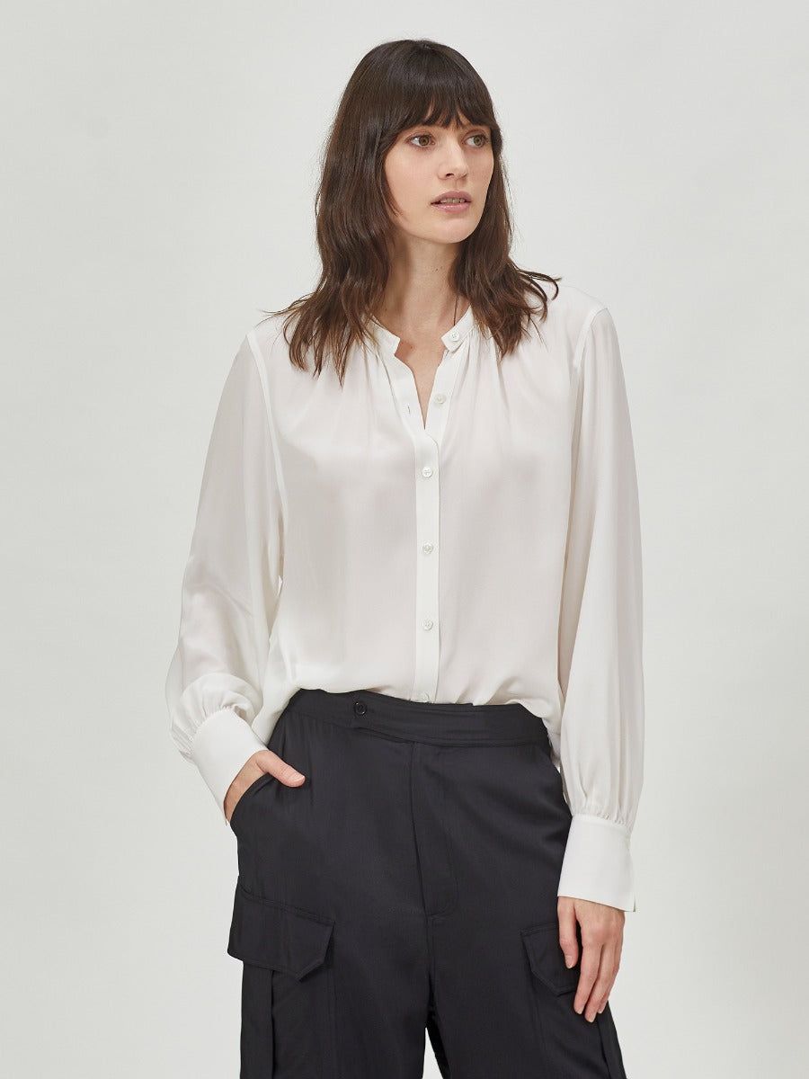 CAUSETTE SILK TOP sold by Equipment