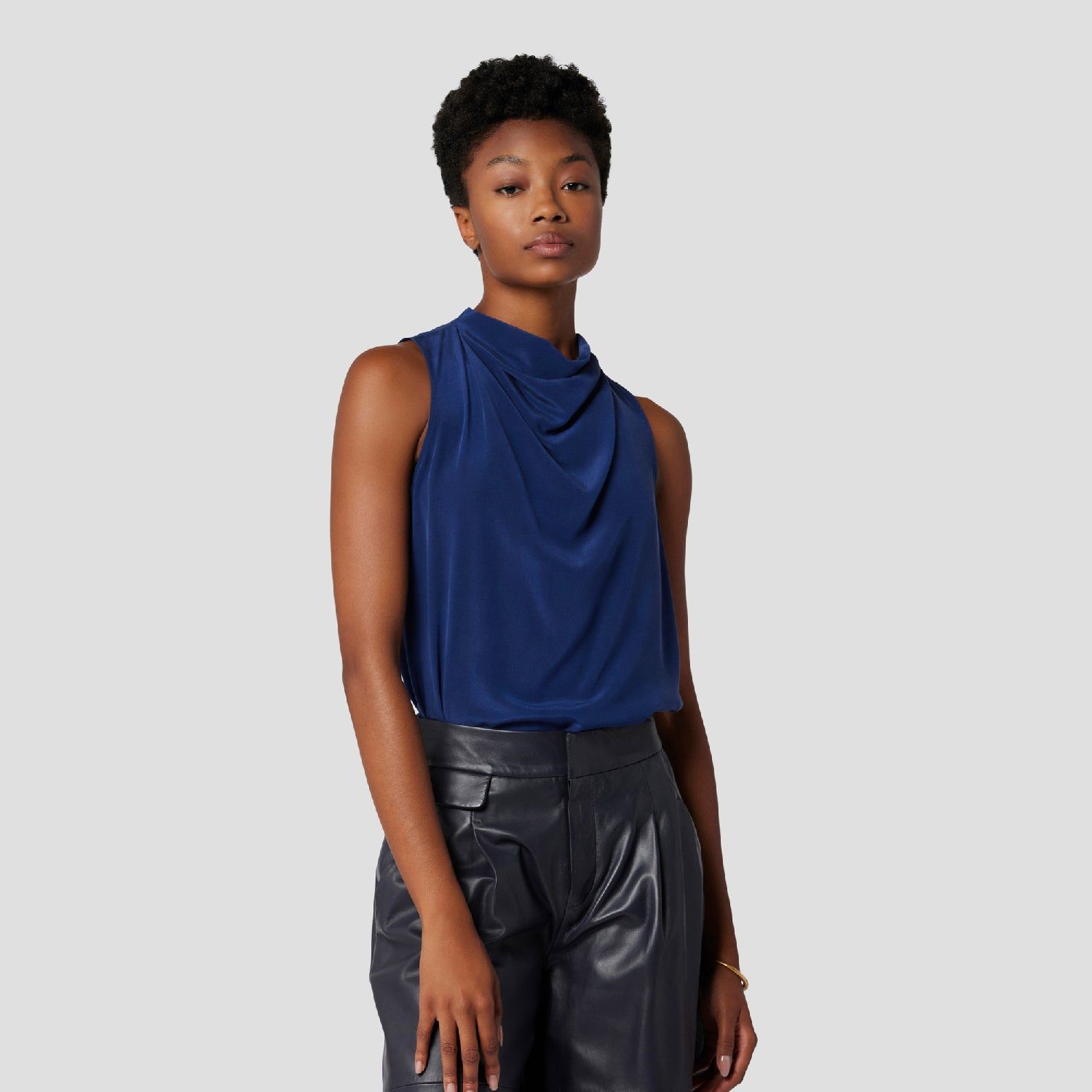 PERI SILK SHIRT sold by Equipment product image thumbnail 7