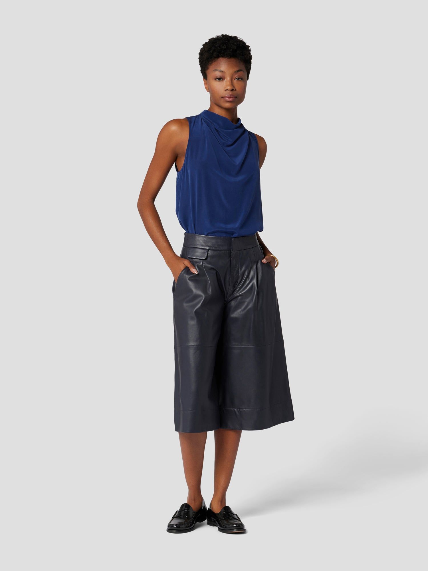 PERI SILK SHIRT sold by Equipment product image thumbnail 3