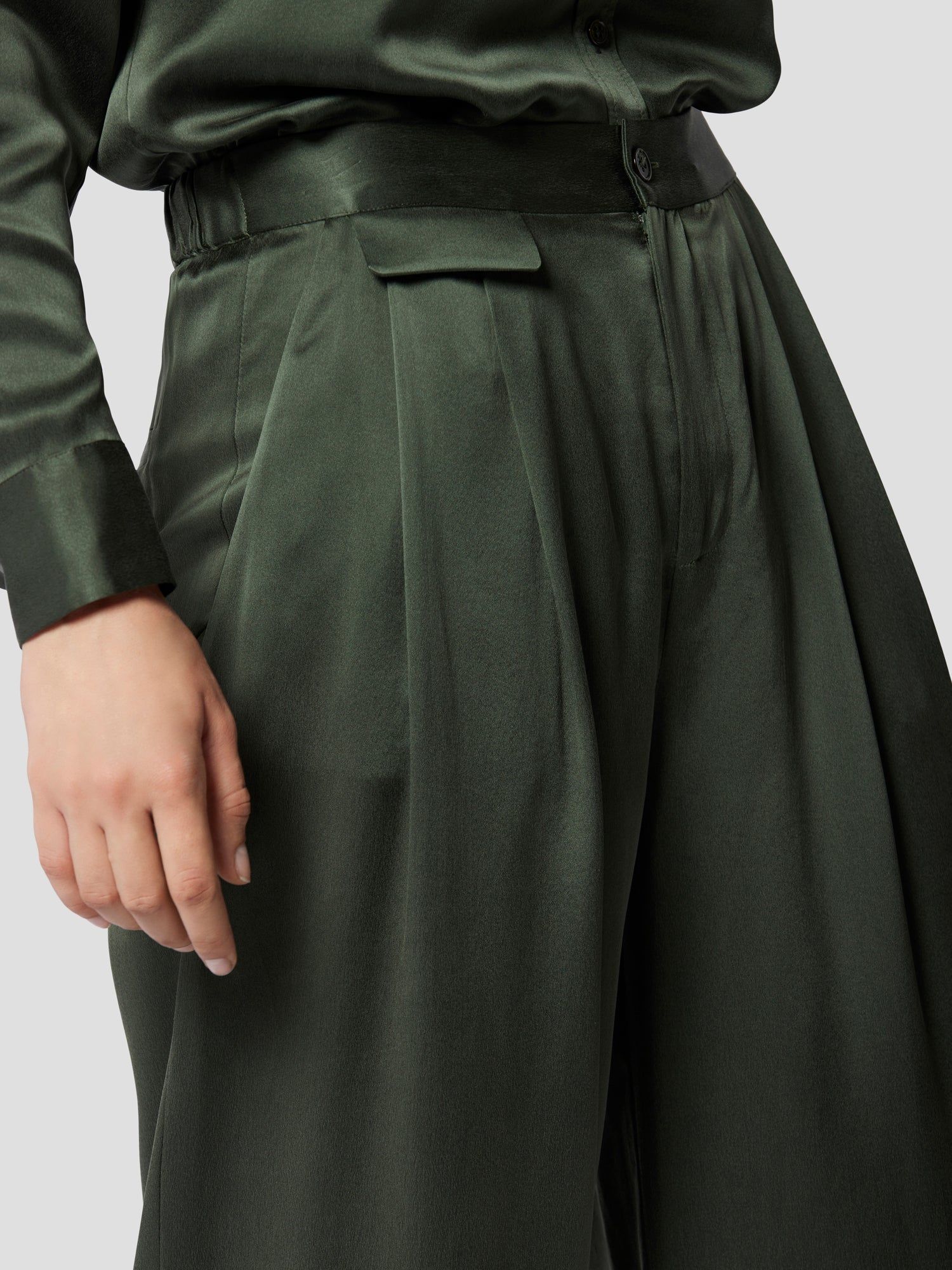 ASHLAN SILK SATIN TROUSER sold by Equipment product image thumbnail 3