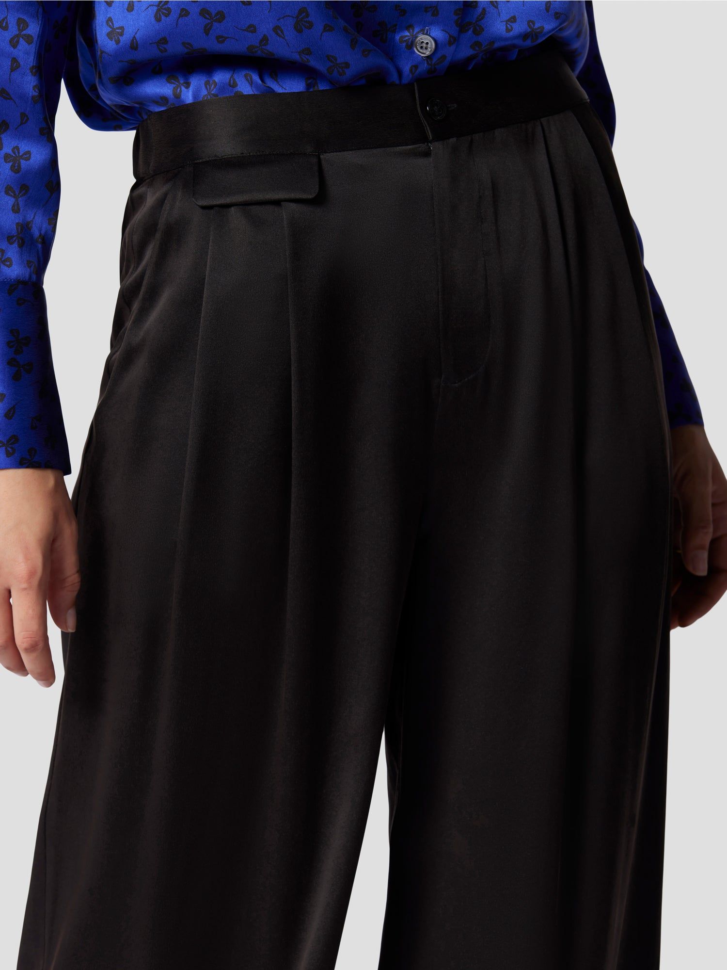 ASHLAN SILK TROUSER sold by Equipment product image thumbnail 3