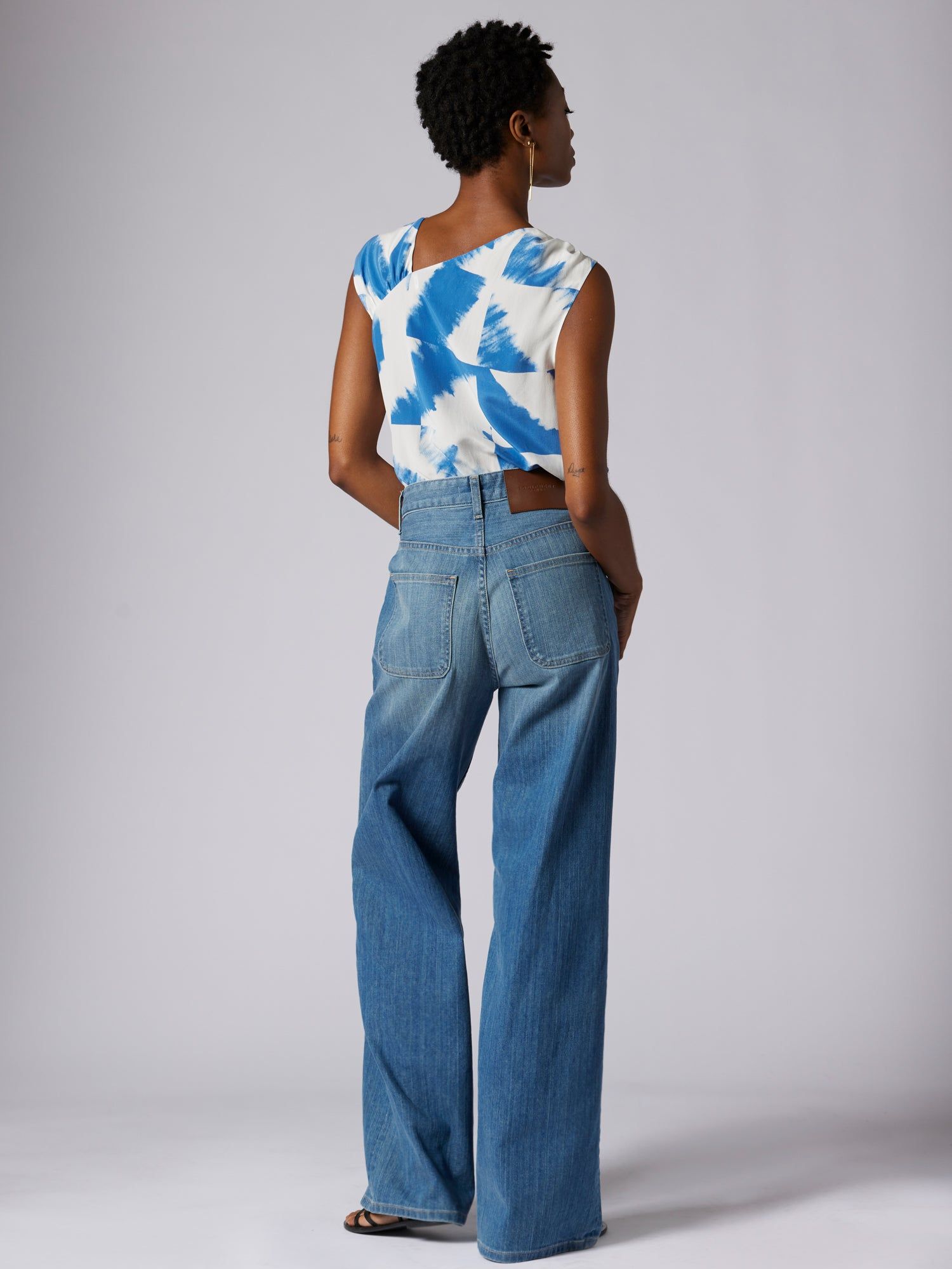 CHANTAL SLEEVELESS SILK TOP sold by Equipment product image thumbnail 4