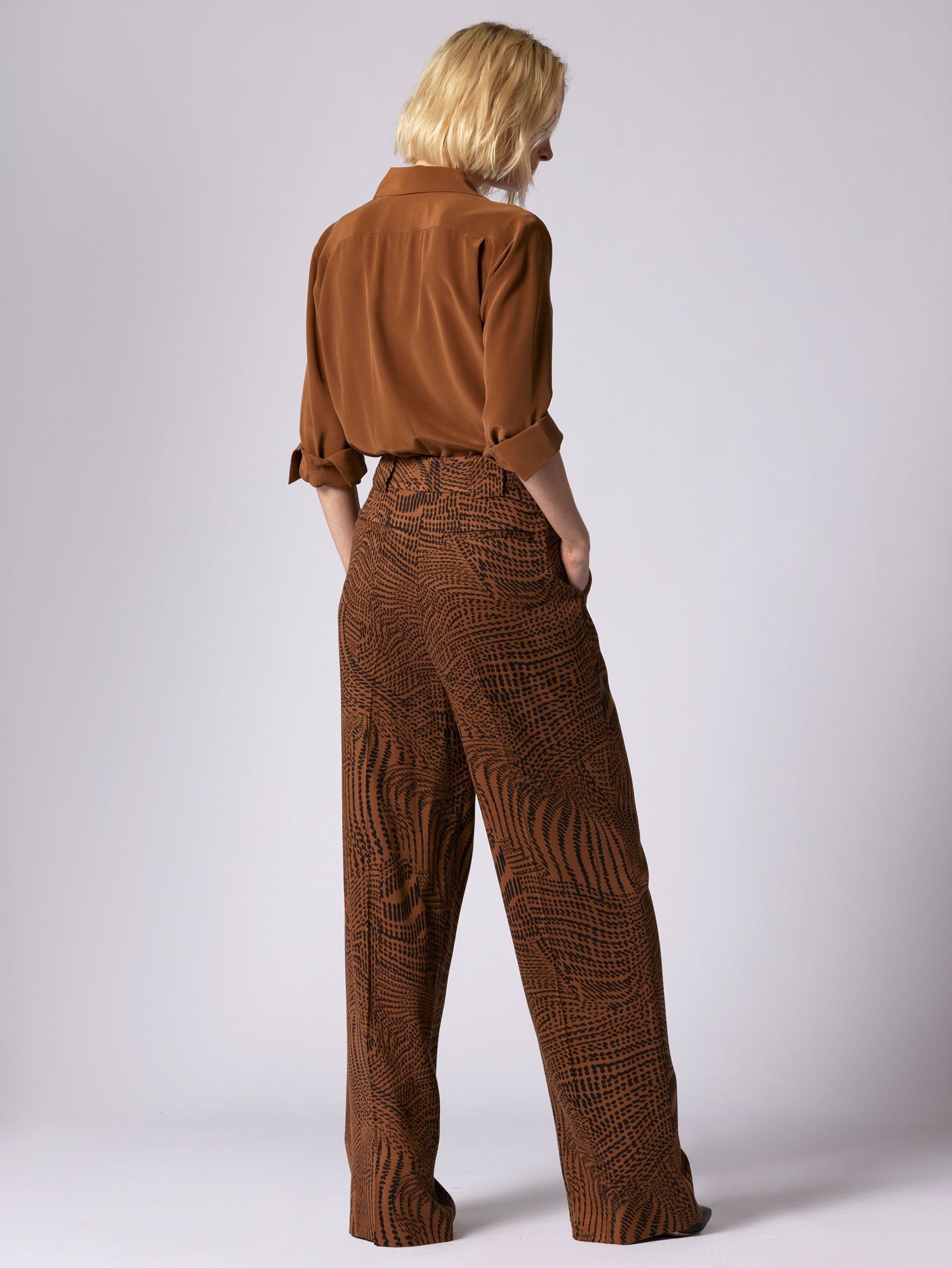 Leona Long Sleeve Silk Shirt sold by Equipment product image thumbnail 3