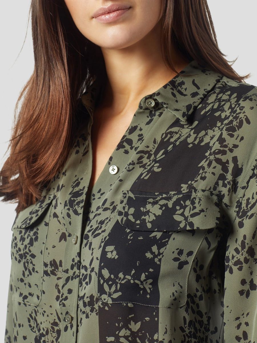 SIGNATURE SILK SHIRT sold by Equipment product image thumbnail 5